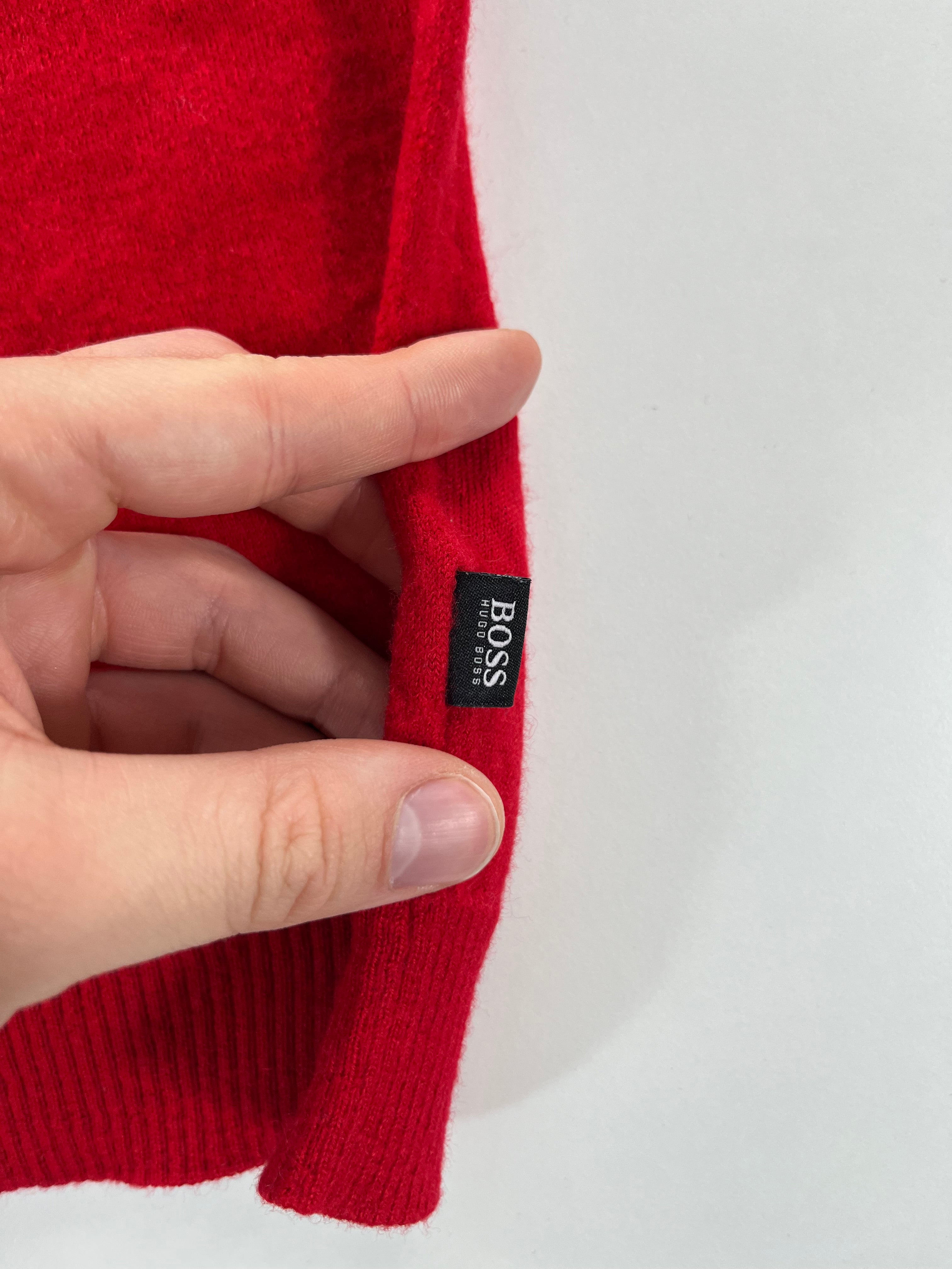 Hugo Boss crewneck pulóver