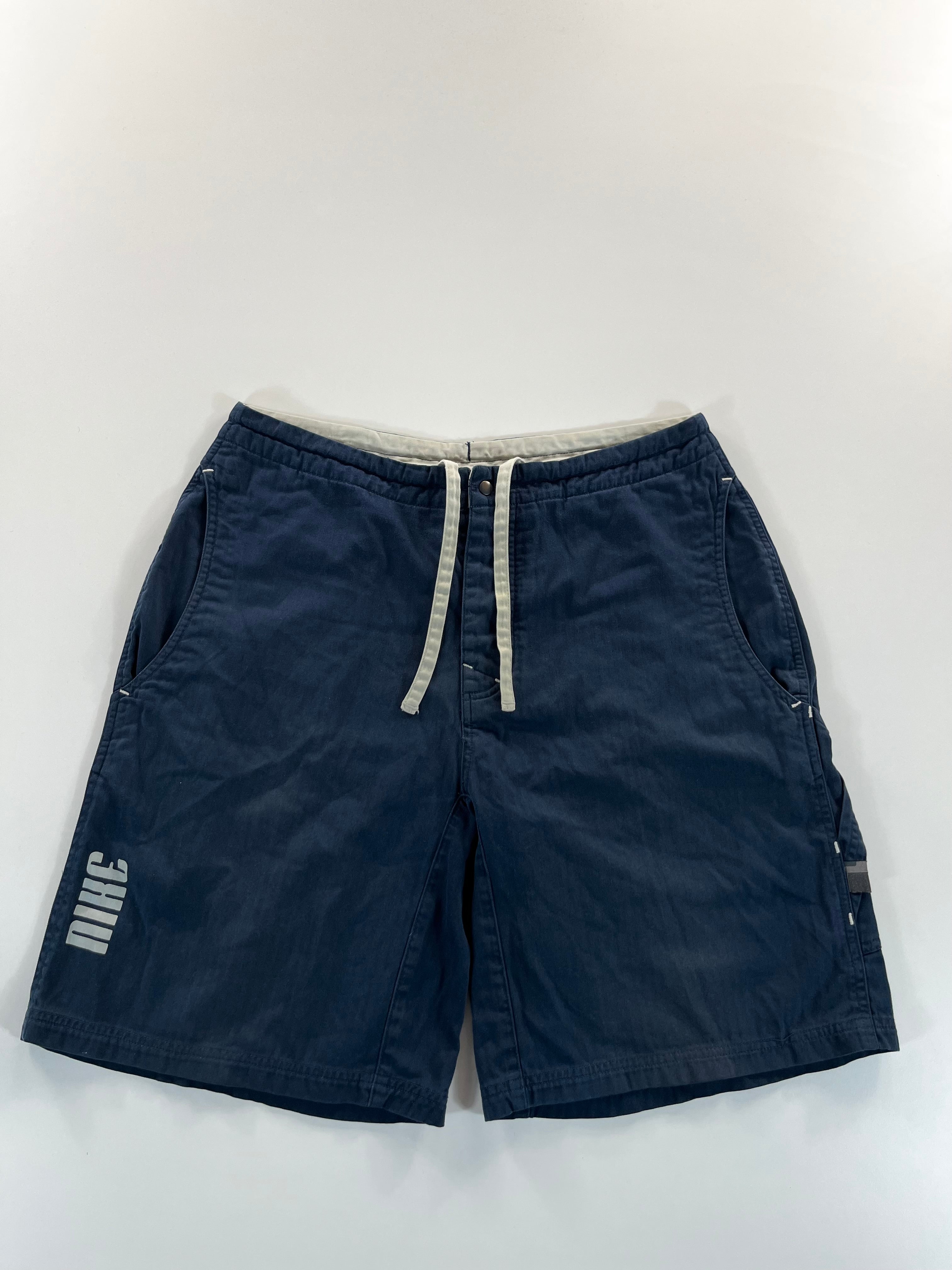 Nike short