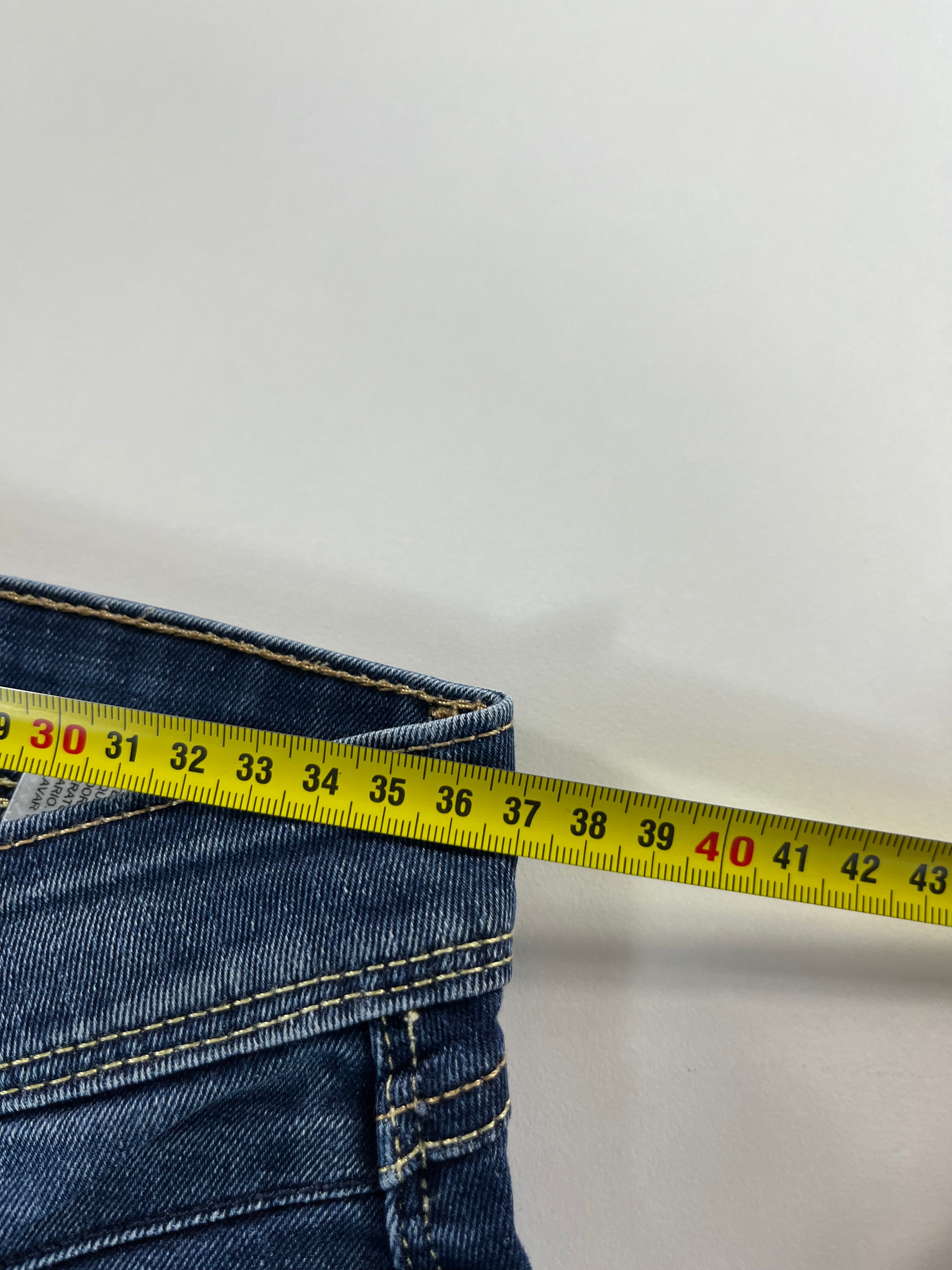 Levi's Demi Curve Skinny 28 farmernadrág
