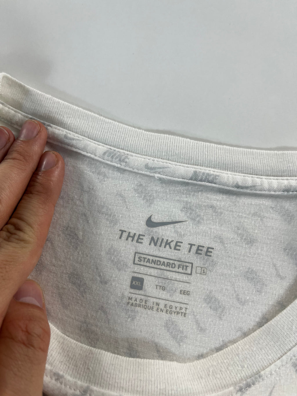 Nike Tee Standard Fit póló