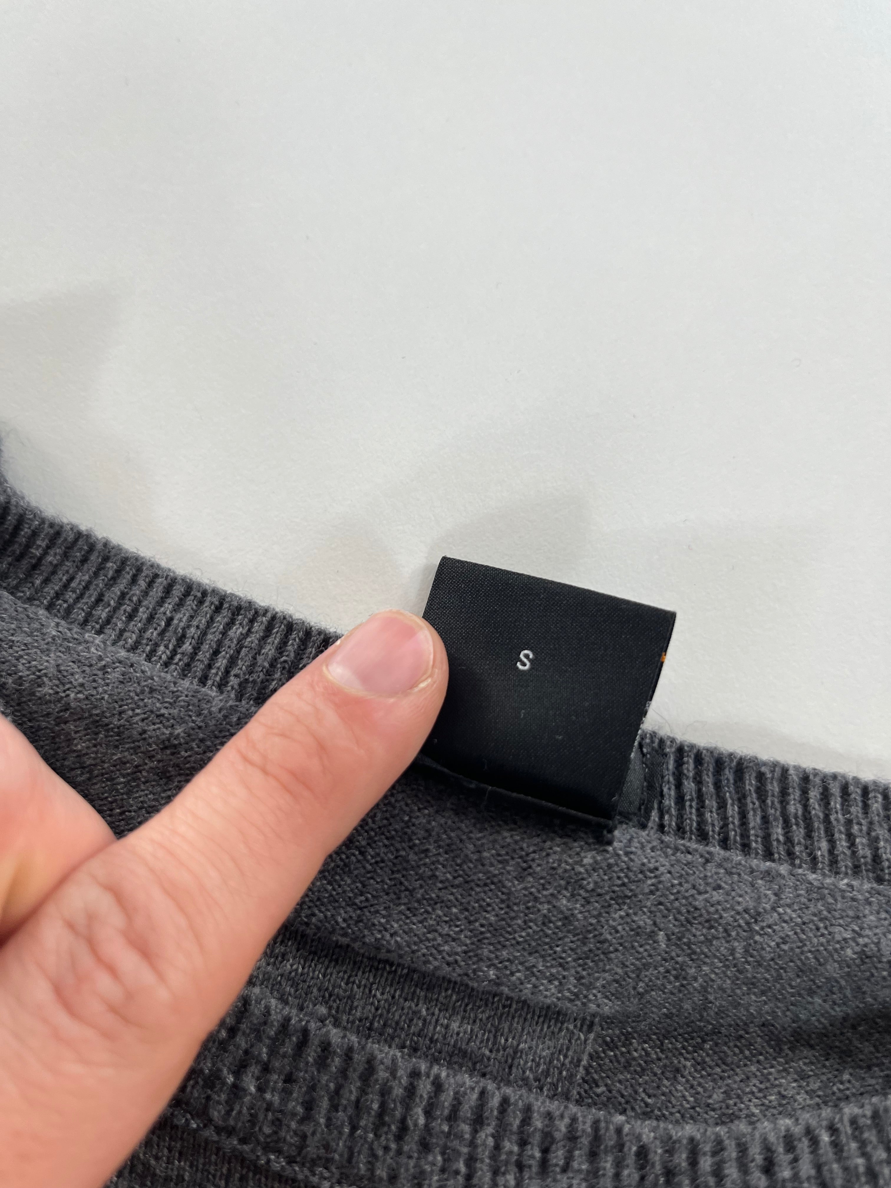 Hugo Boss Slim Fit crewneck pulóver