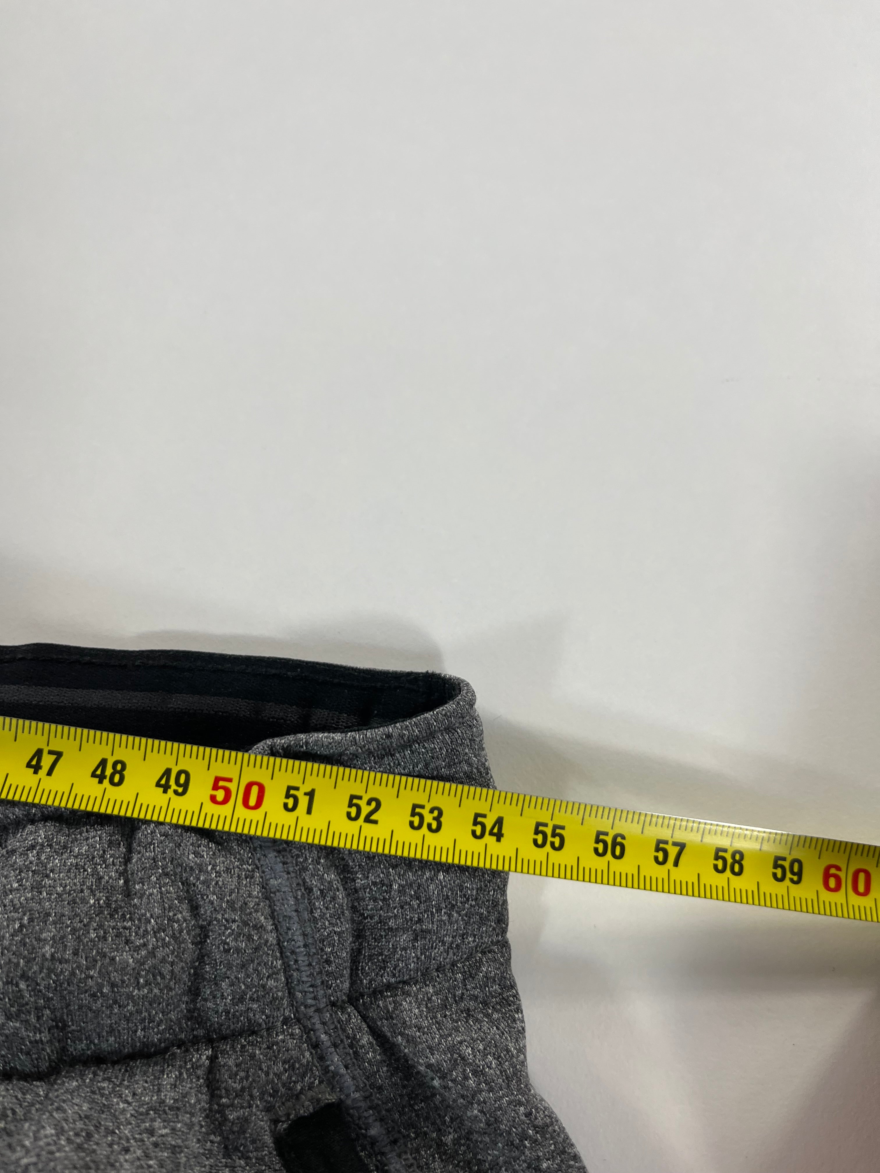 Nike Therma-Fit nadrág