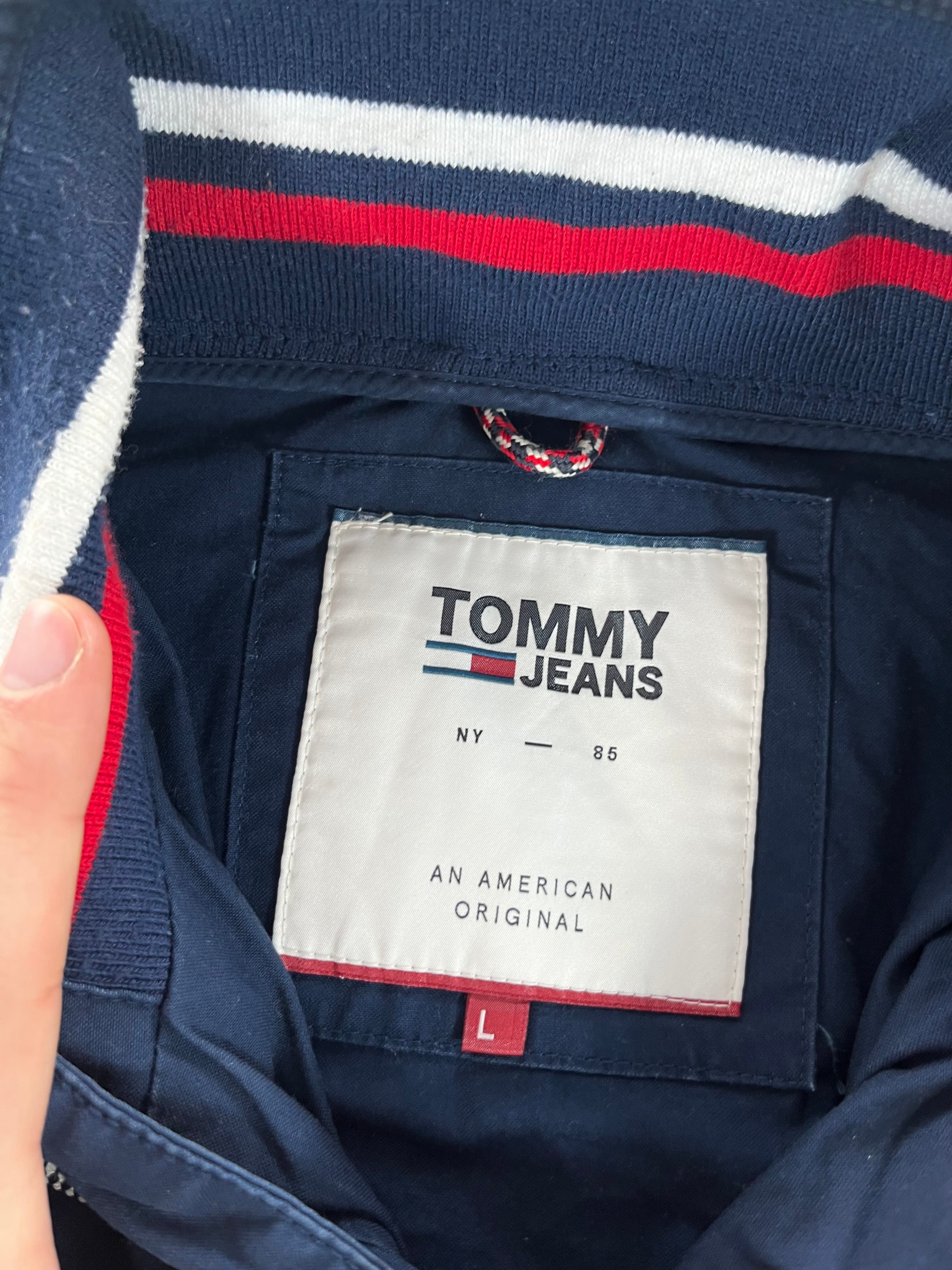 Tommy Jeans kabát