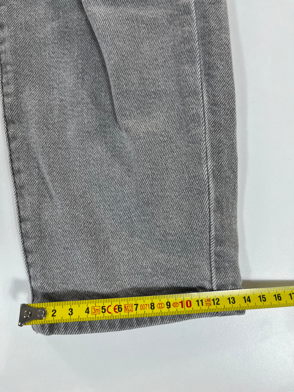 Levi's High Waisted Mom Jean 26 farmernadrág
