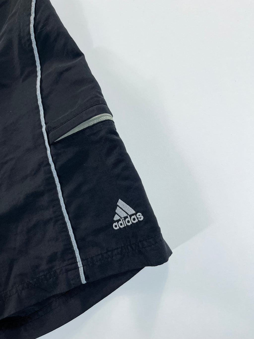 Adidas vintage short