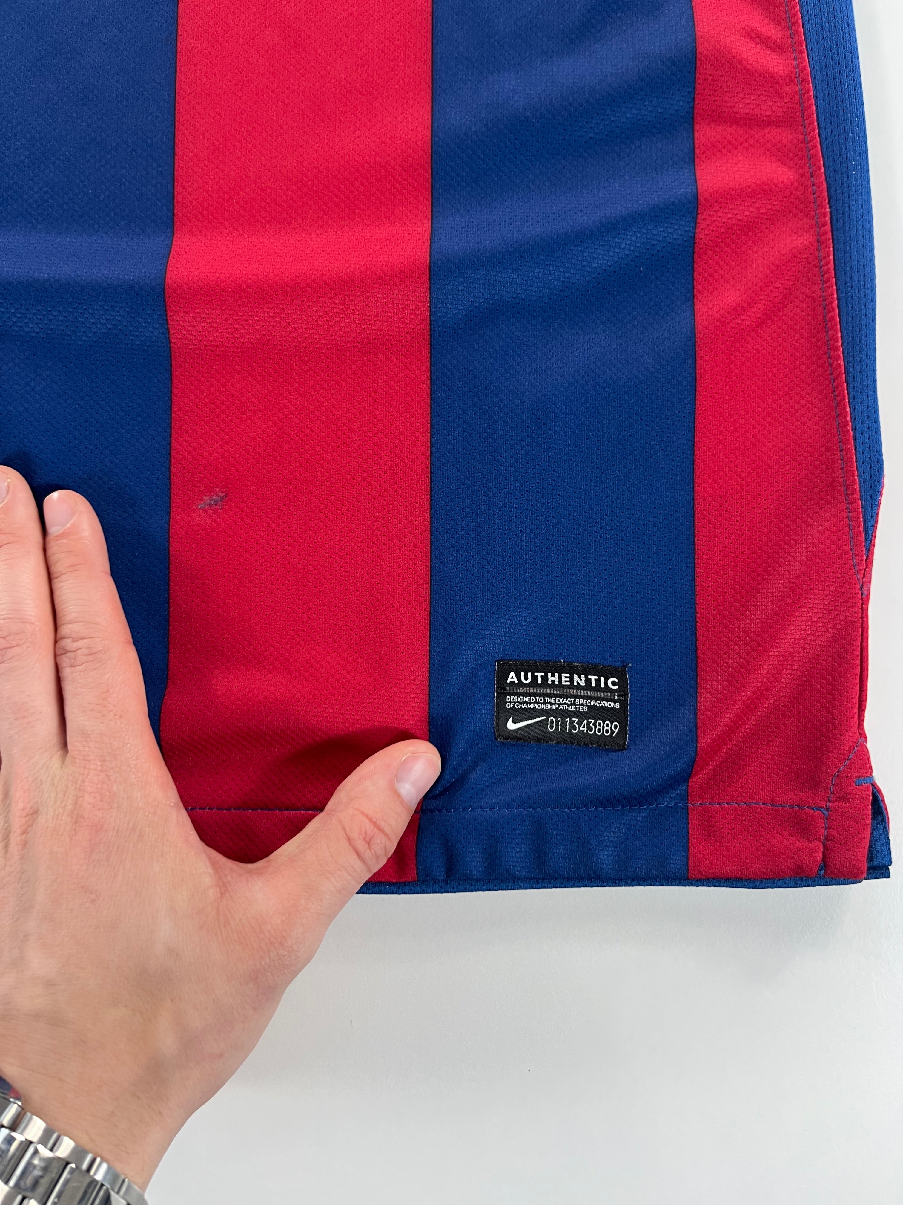 Nike F.C Barcelona 2010-2011 hazai mez