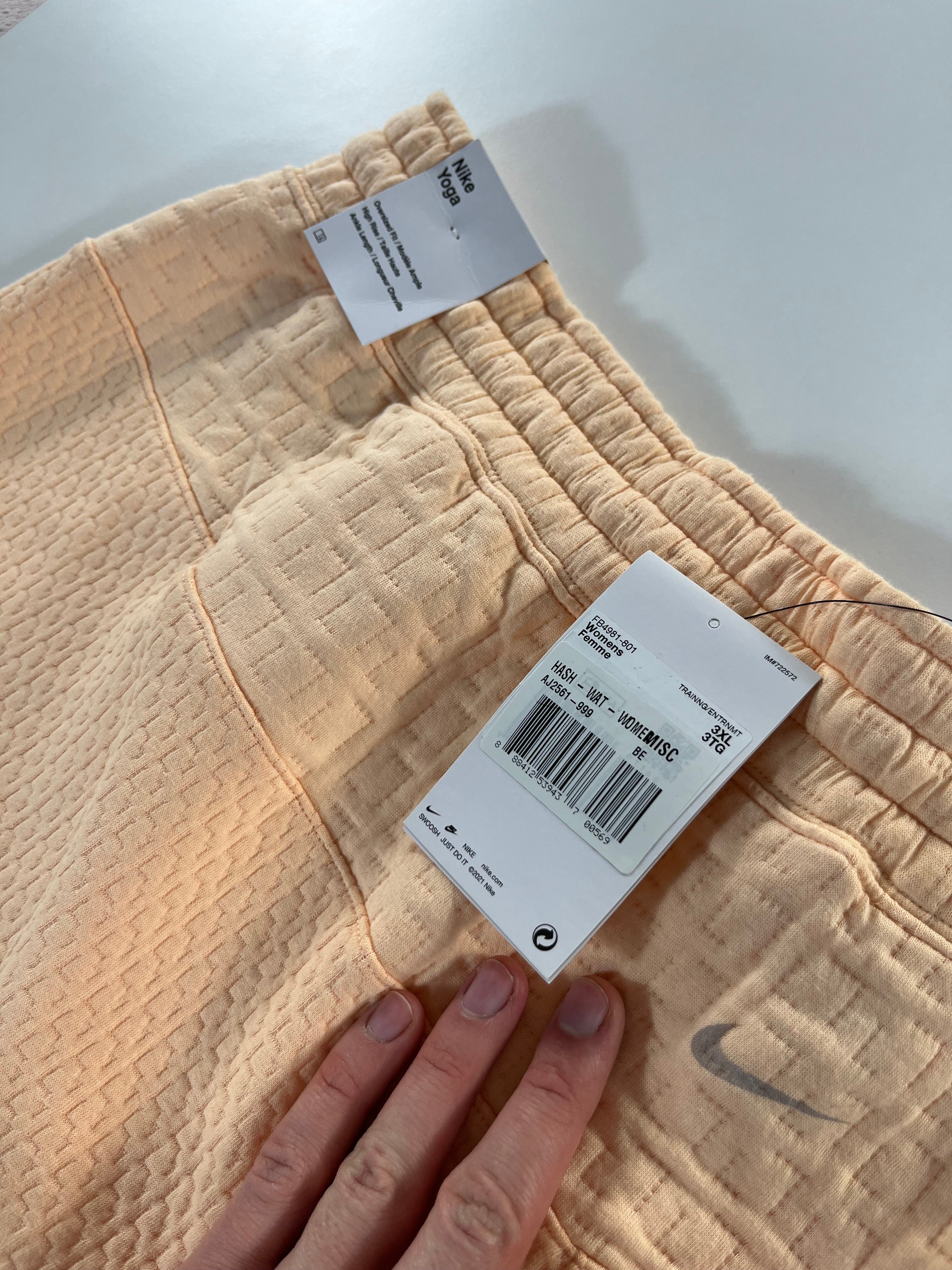Nike Therma-Fit yoga nadrág