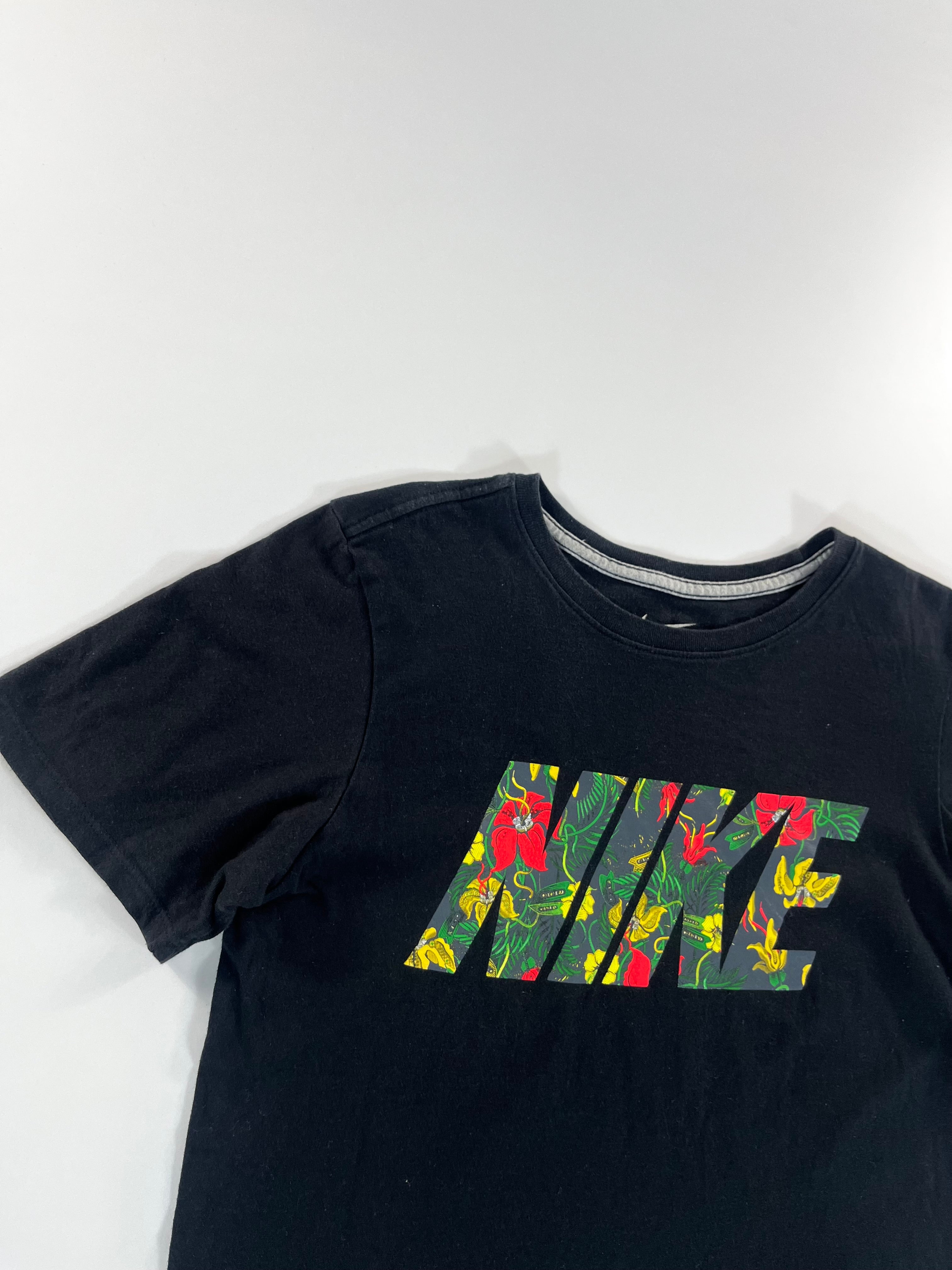 Nike Floral Spell póló