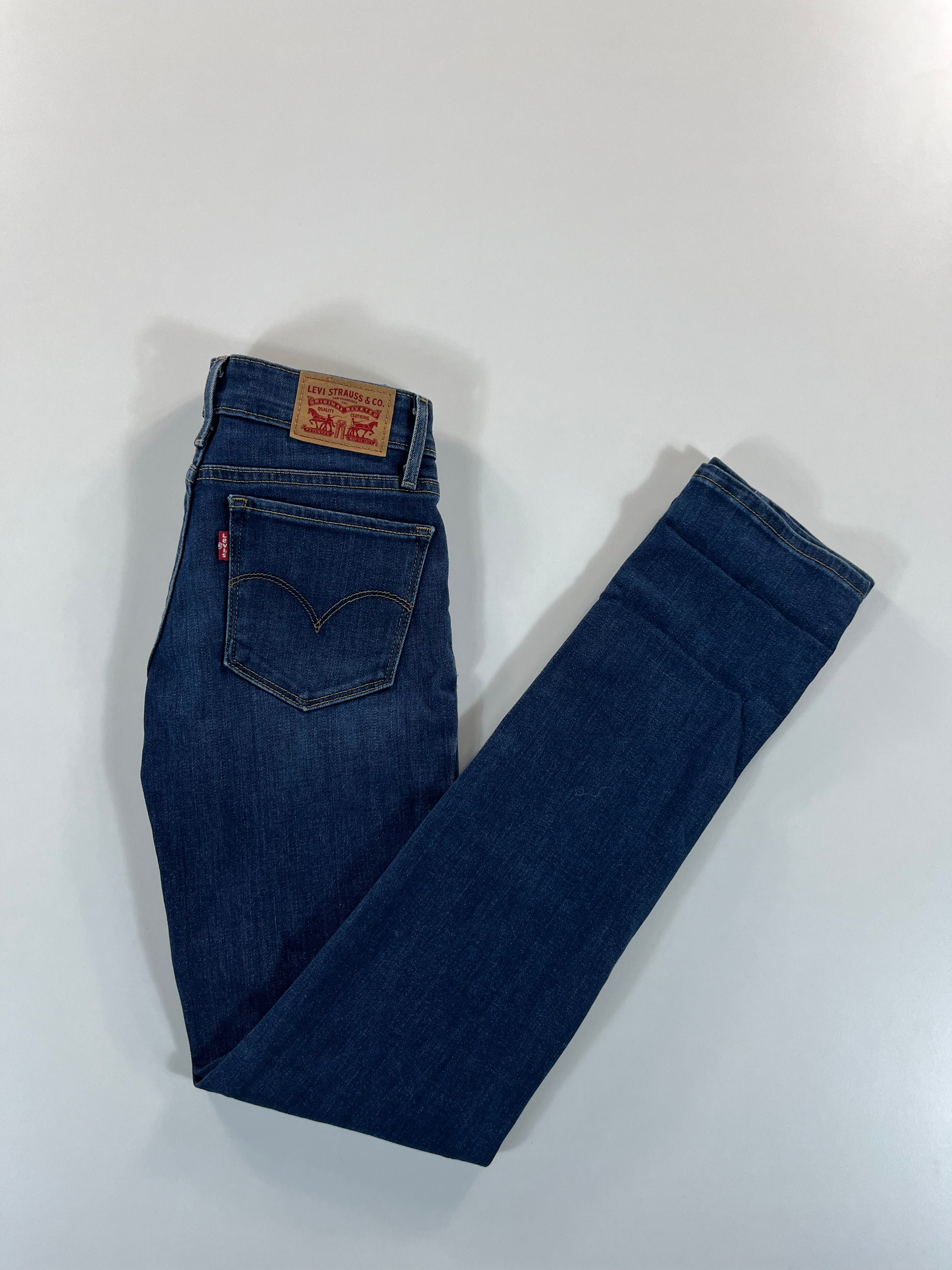 Levi's 712 Slim 24 farmernadrág