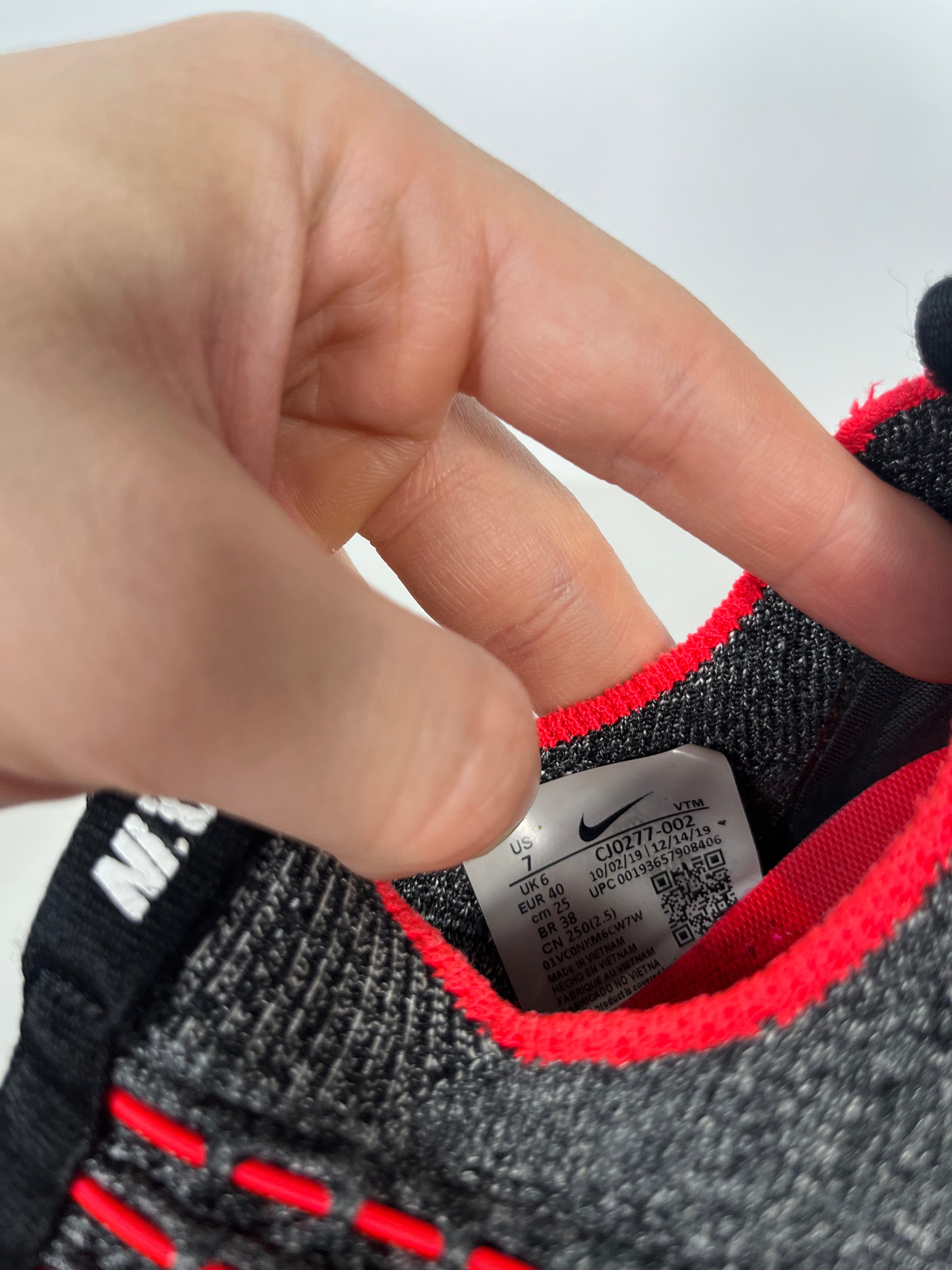 Nike React Phantom Flyknit cipő