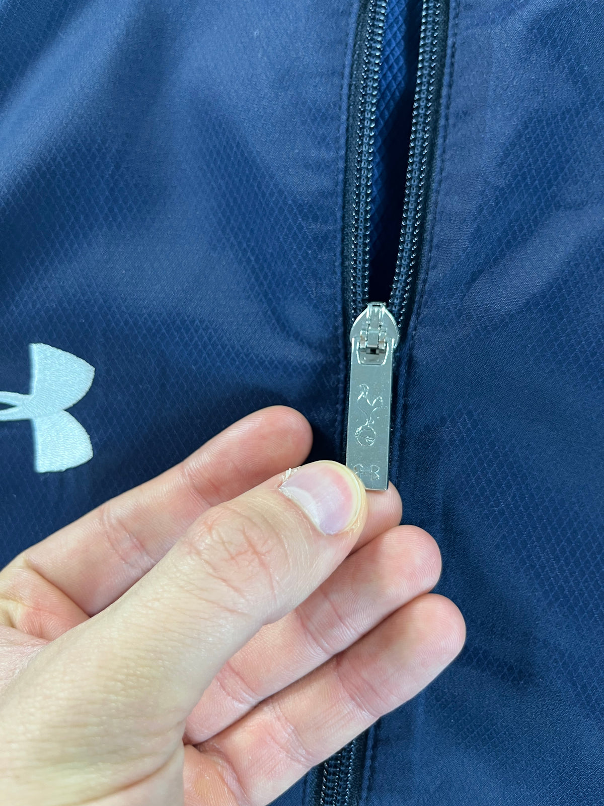 Under Armour Tottenham Hotspurs full-zip pulóver