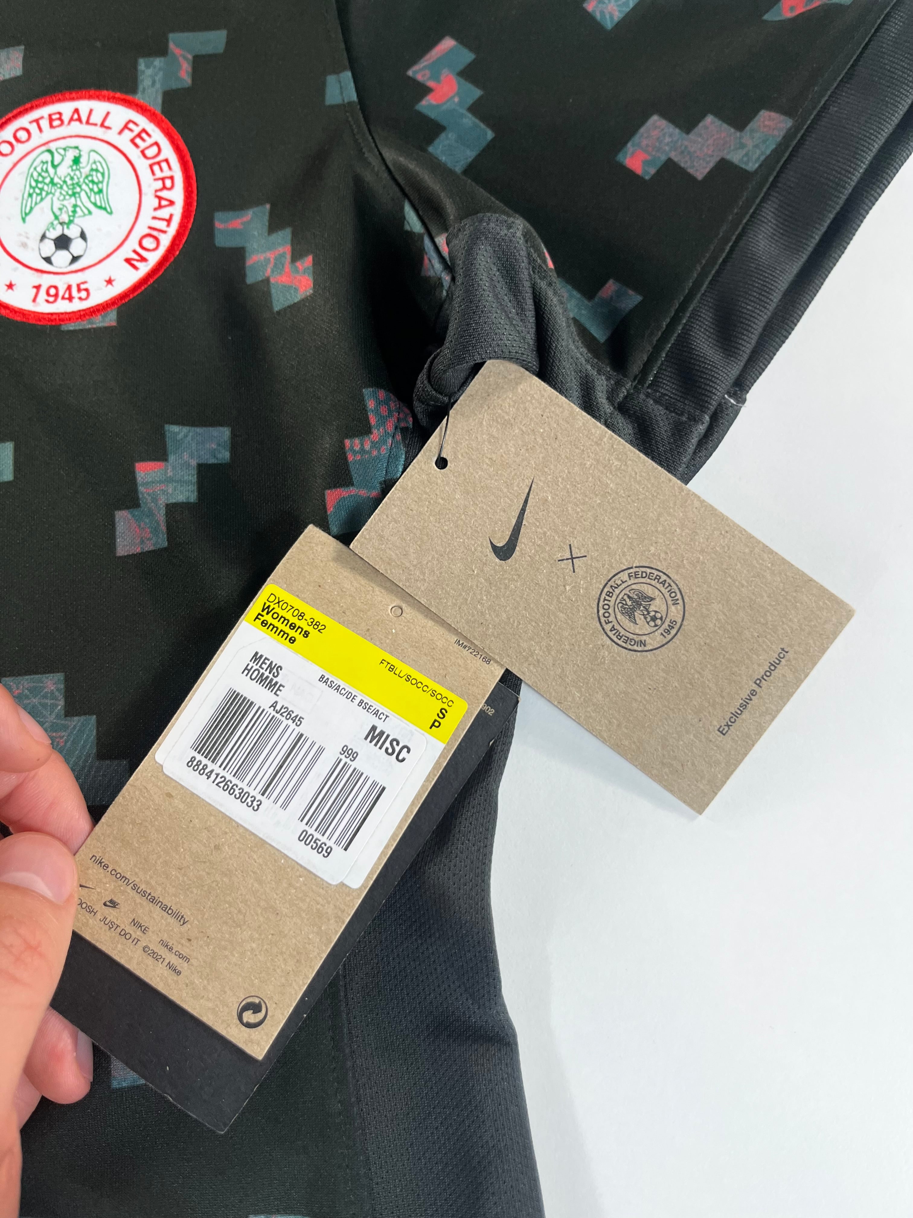 Nike Nigéria válogatott 2022-2023 idegenbeli mez