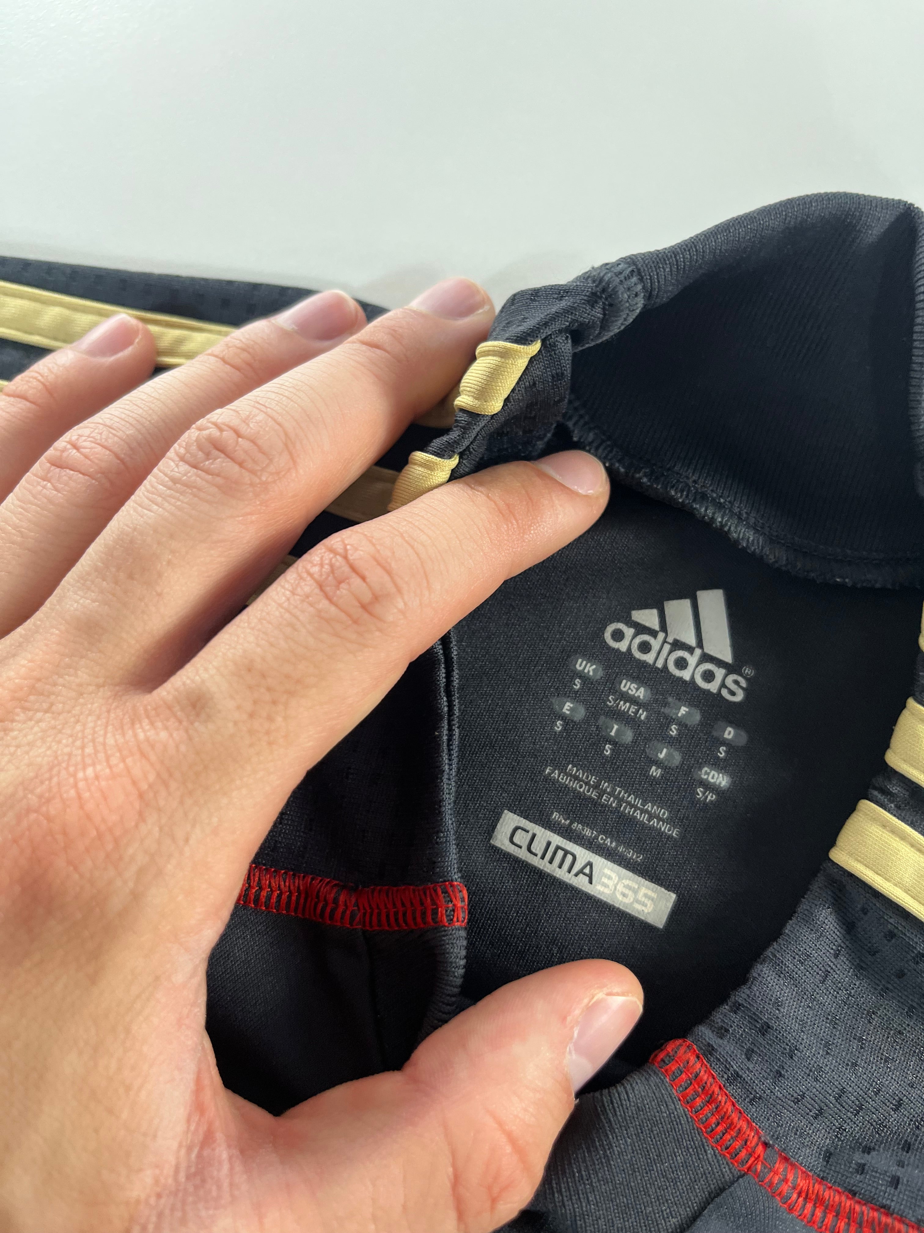 Adidas Liverpool 2009-2010 idegenbeli mez