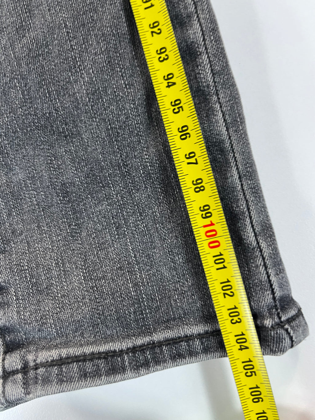 Levi's 310 Shaping Super Skinny 32 farmernadrág