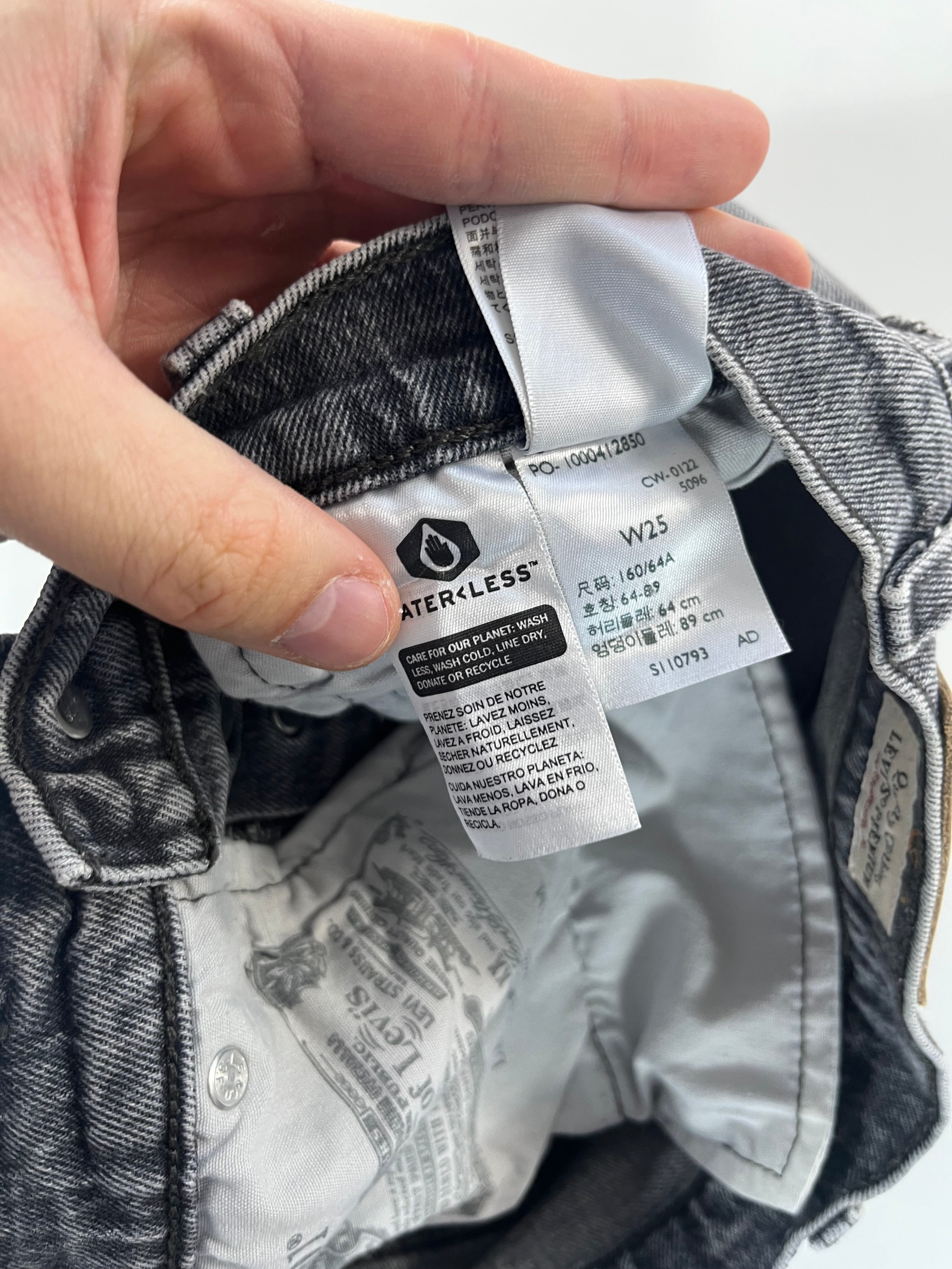 Levi's 501 Lot W25 farmer short