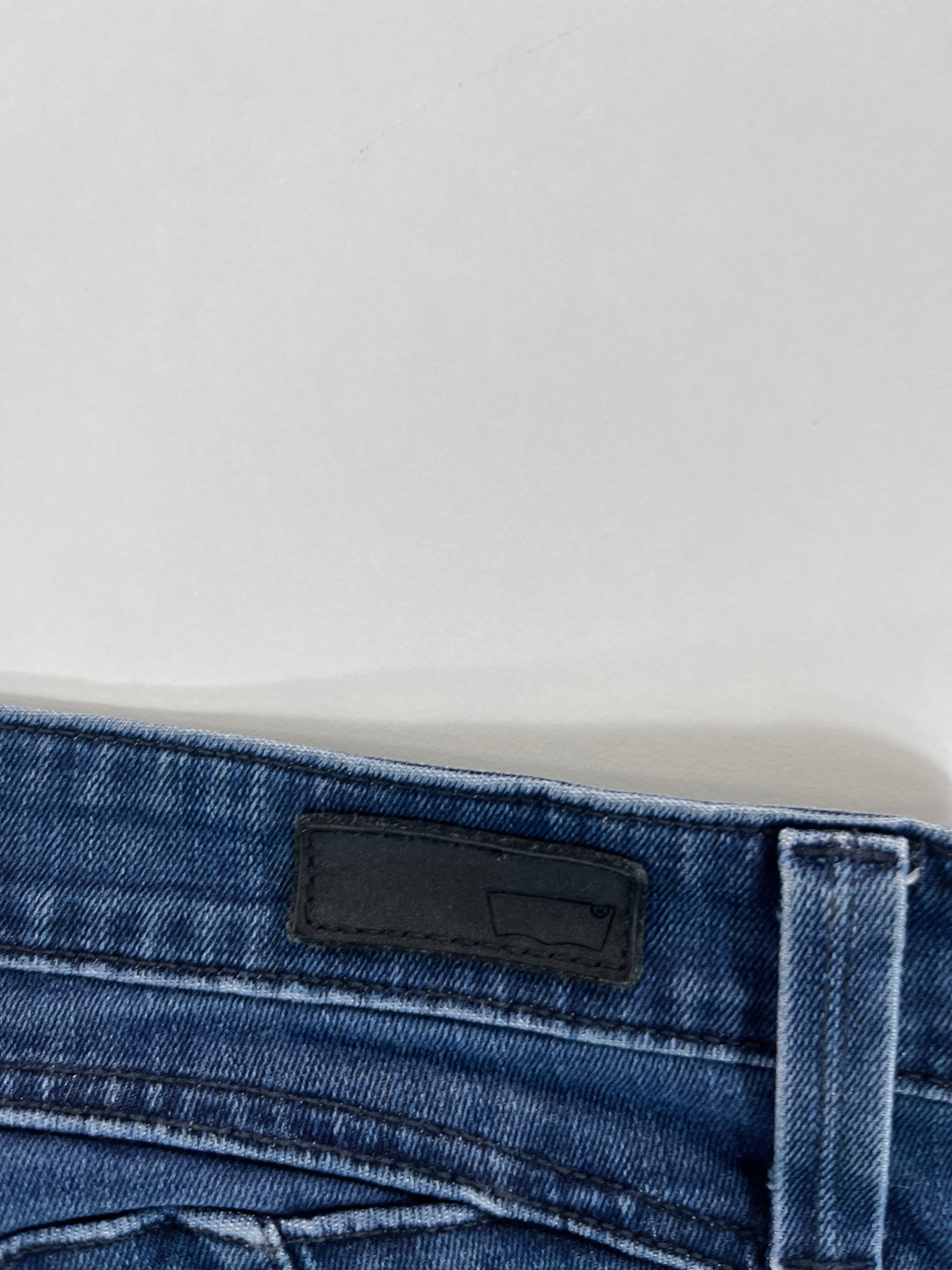 Levi's Demi Curve Low Rise Straight 30 farmernadrág