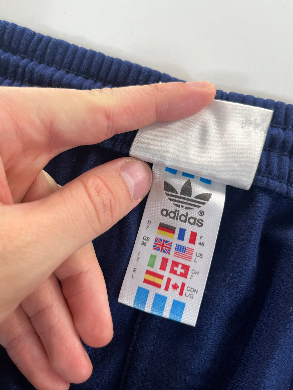 Adidas vintage short
