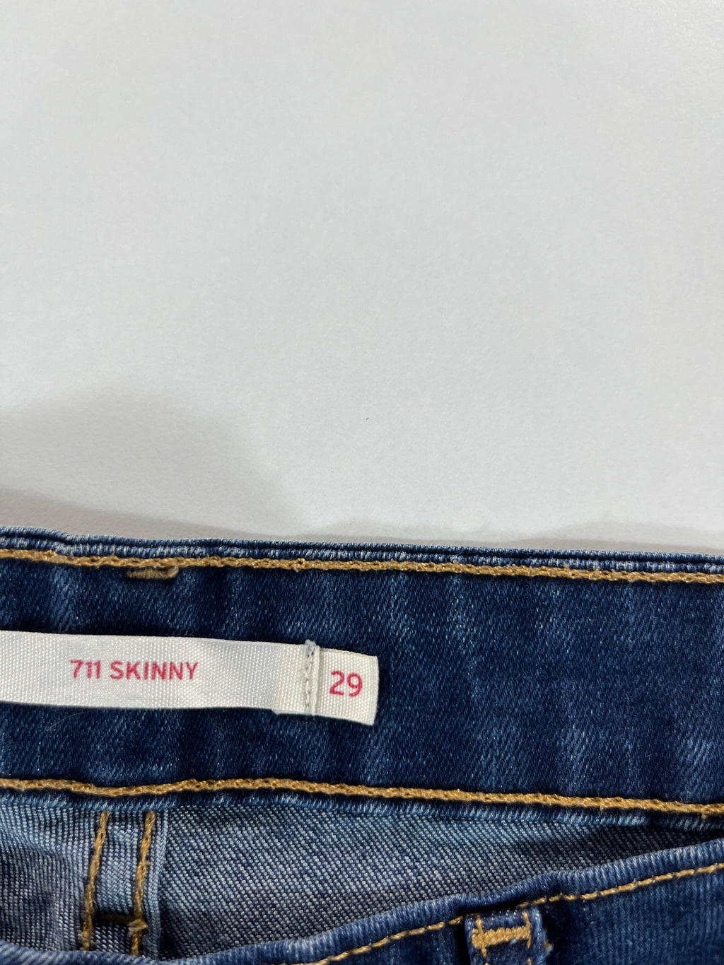 Levi's 711 Skinny 29 farmernadrág
