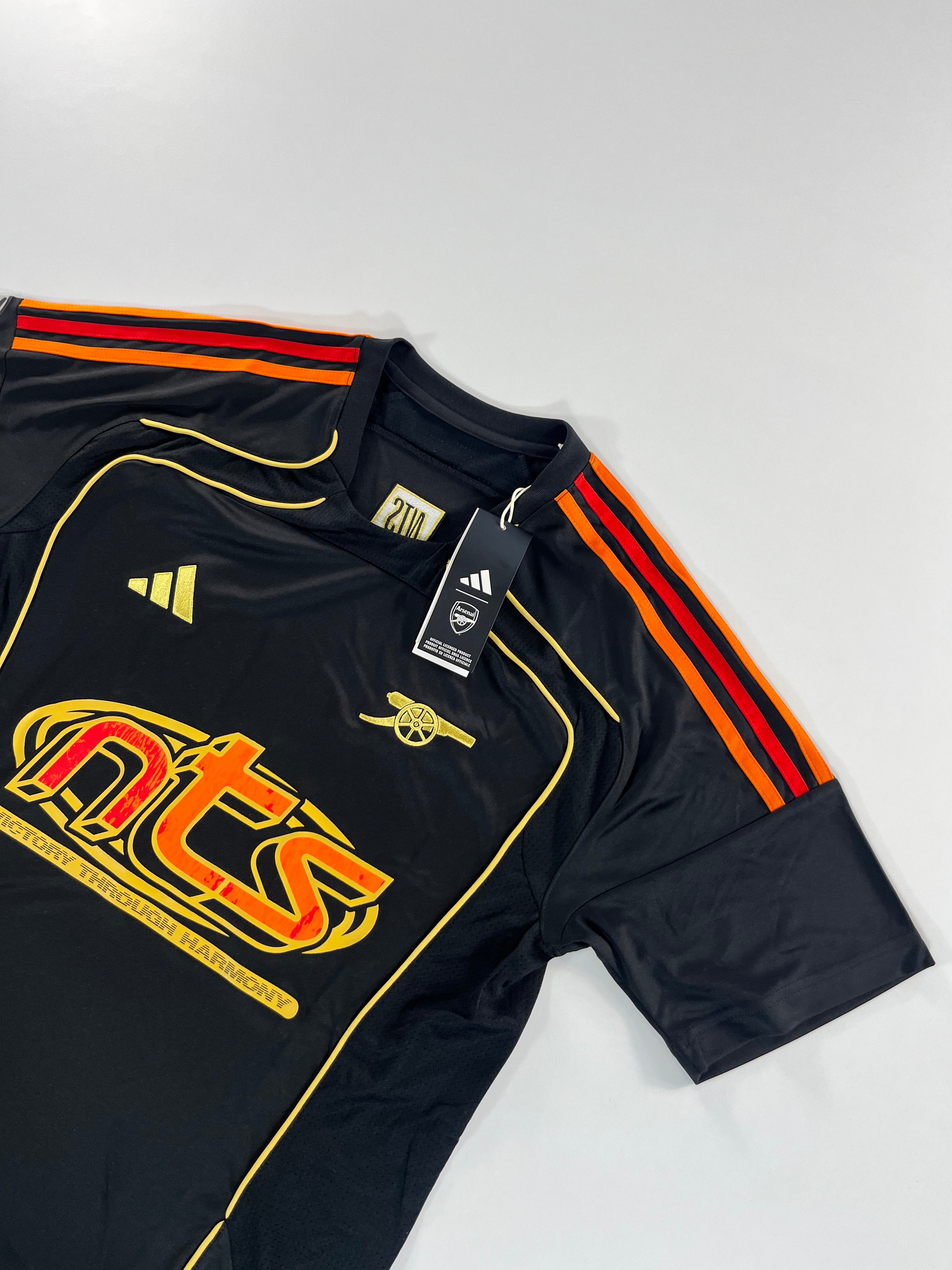 Adidas Arsenal x NTS 2025-2026 Special Edition mez