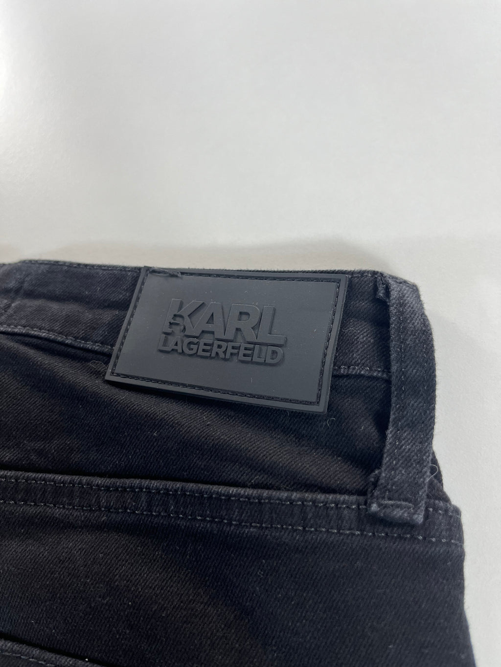 Karl Lagerfeld farmernadrág