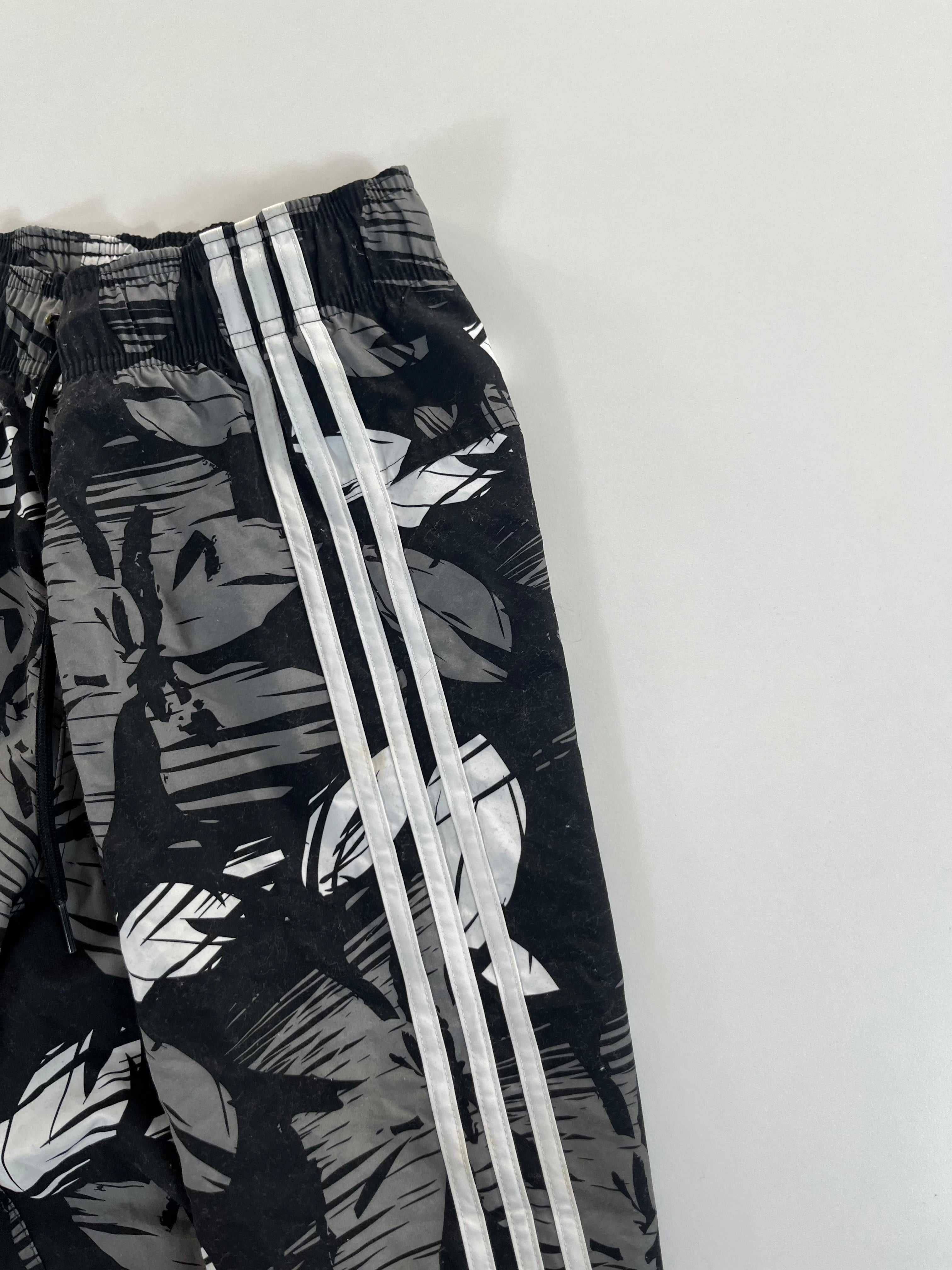 Adidas fürdő short