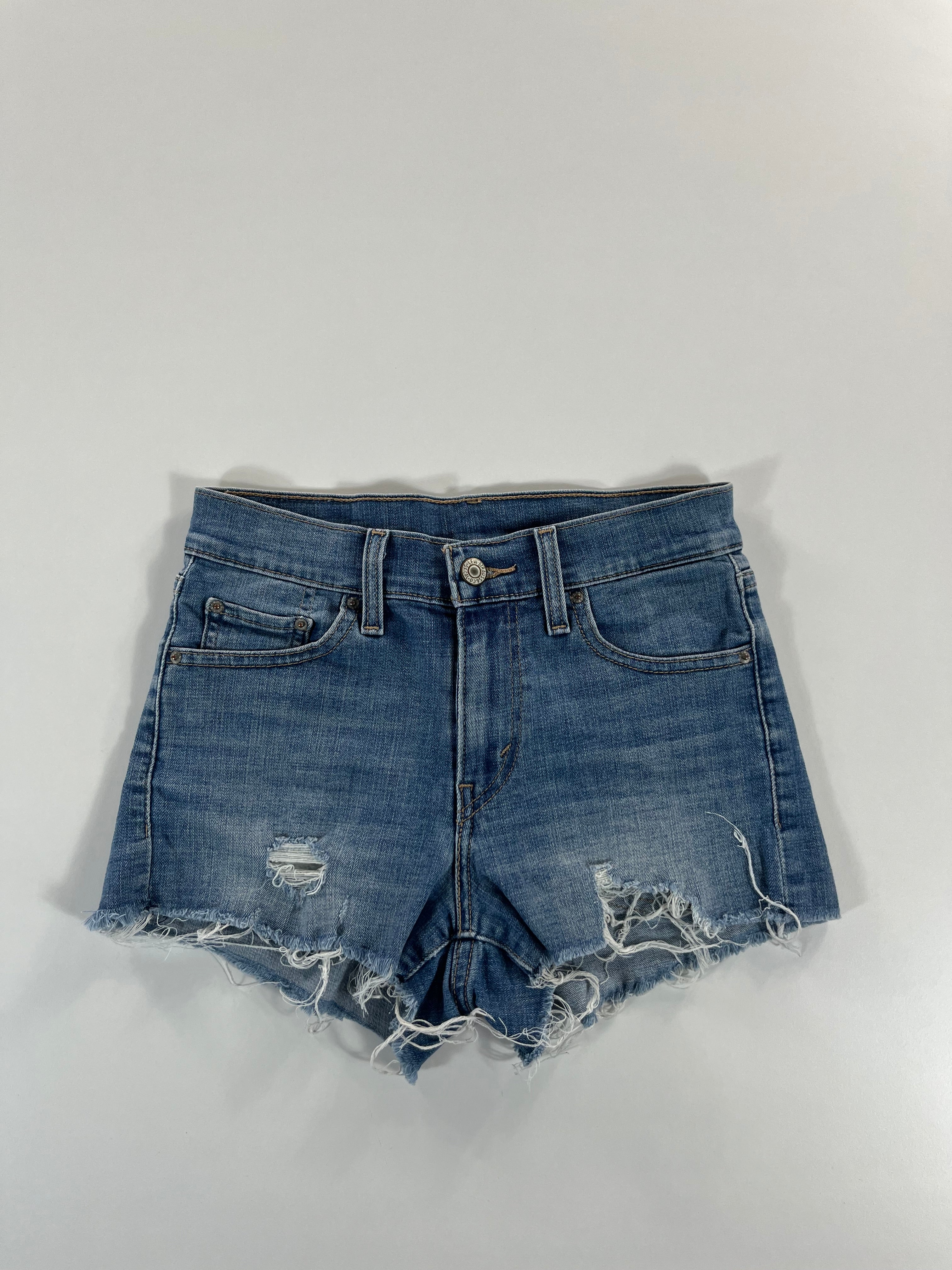 Levi's short