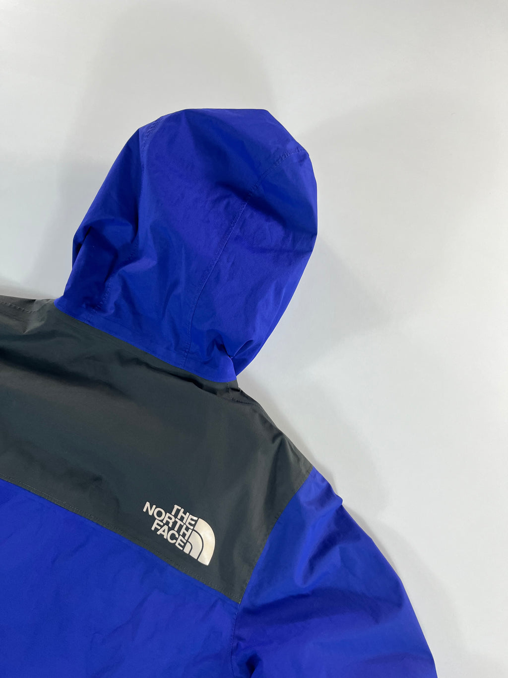 The North Face 1990 Mountain Q széldzseki