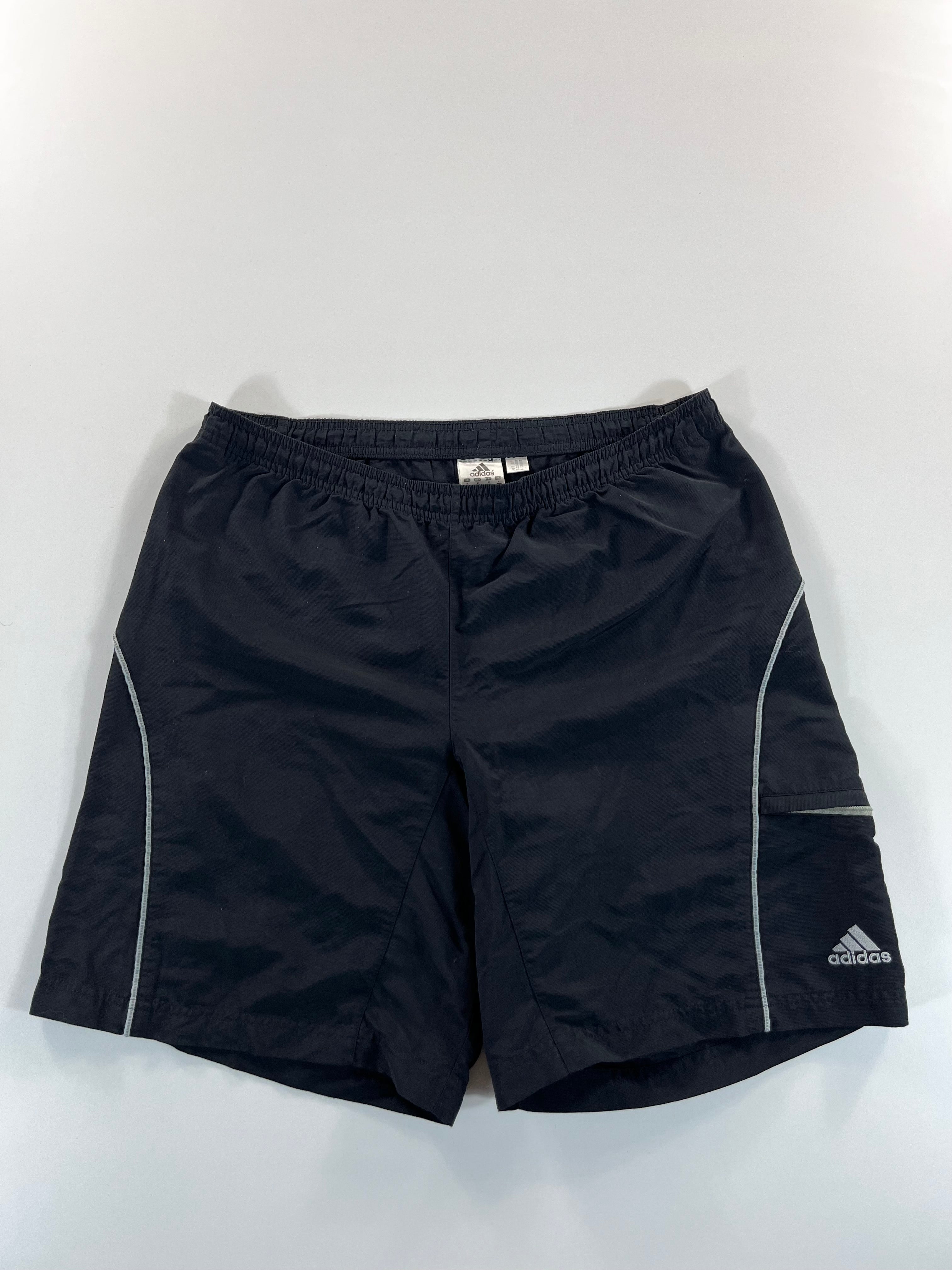 Adidas vintage short