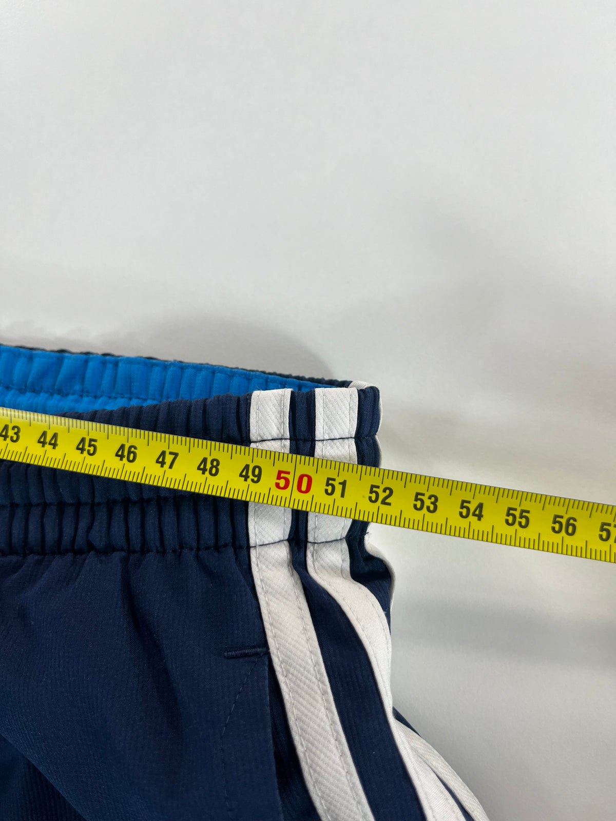Adidas Windbreaker nadrág