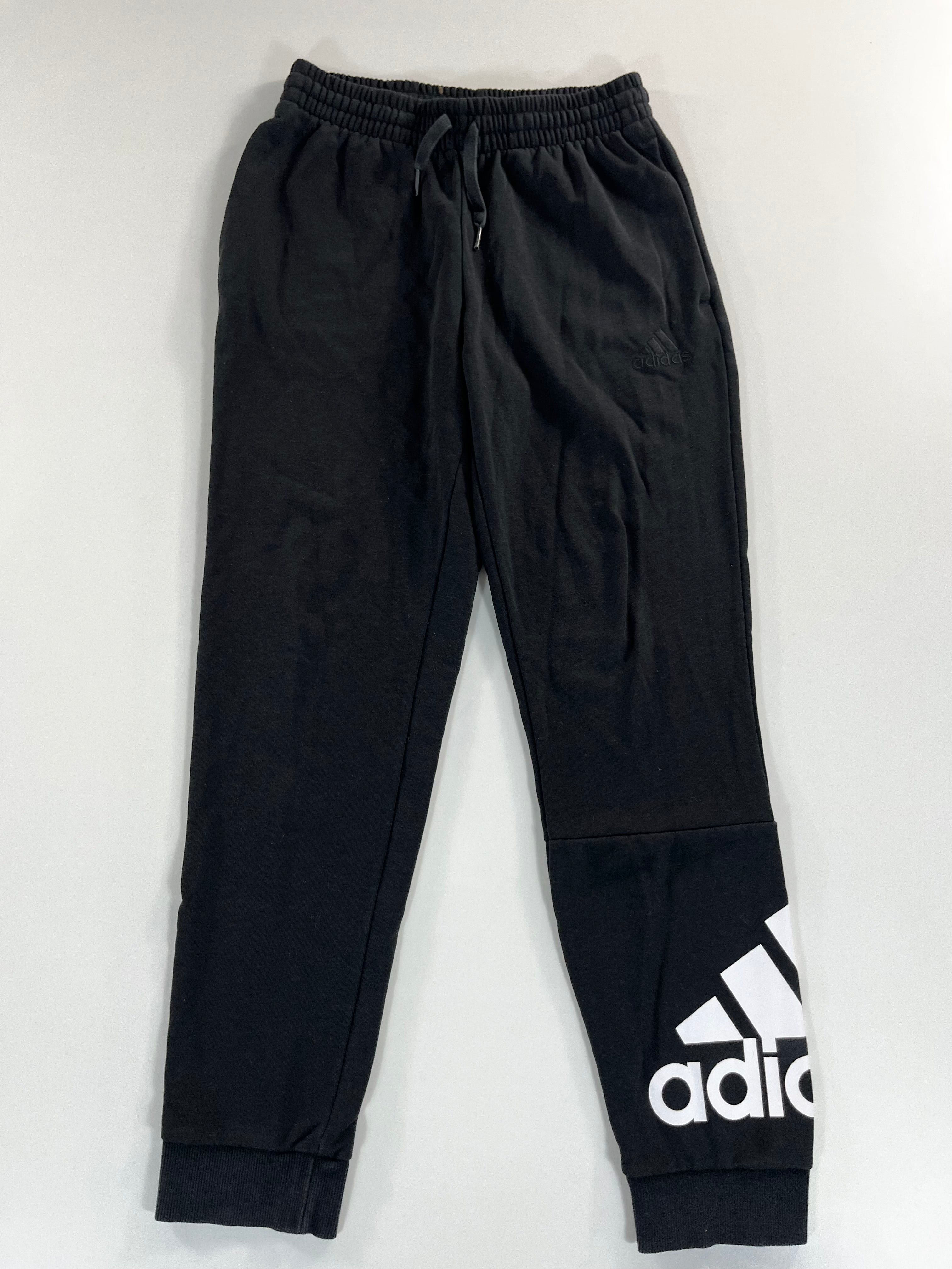 Adidas Essential nadrág