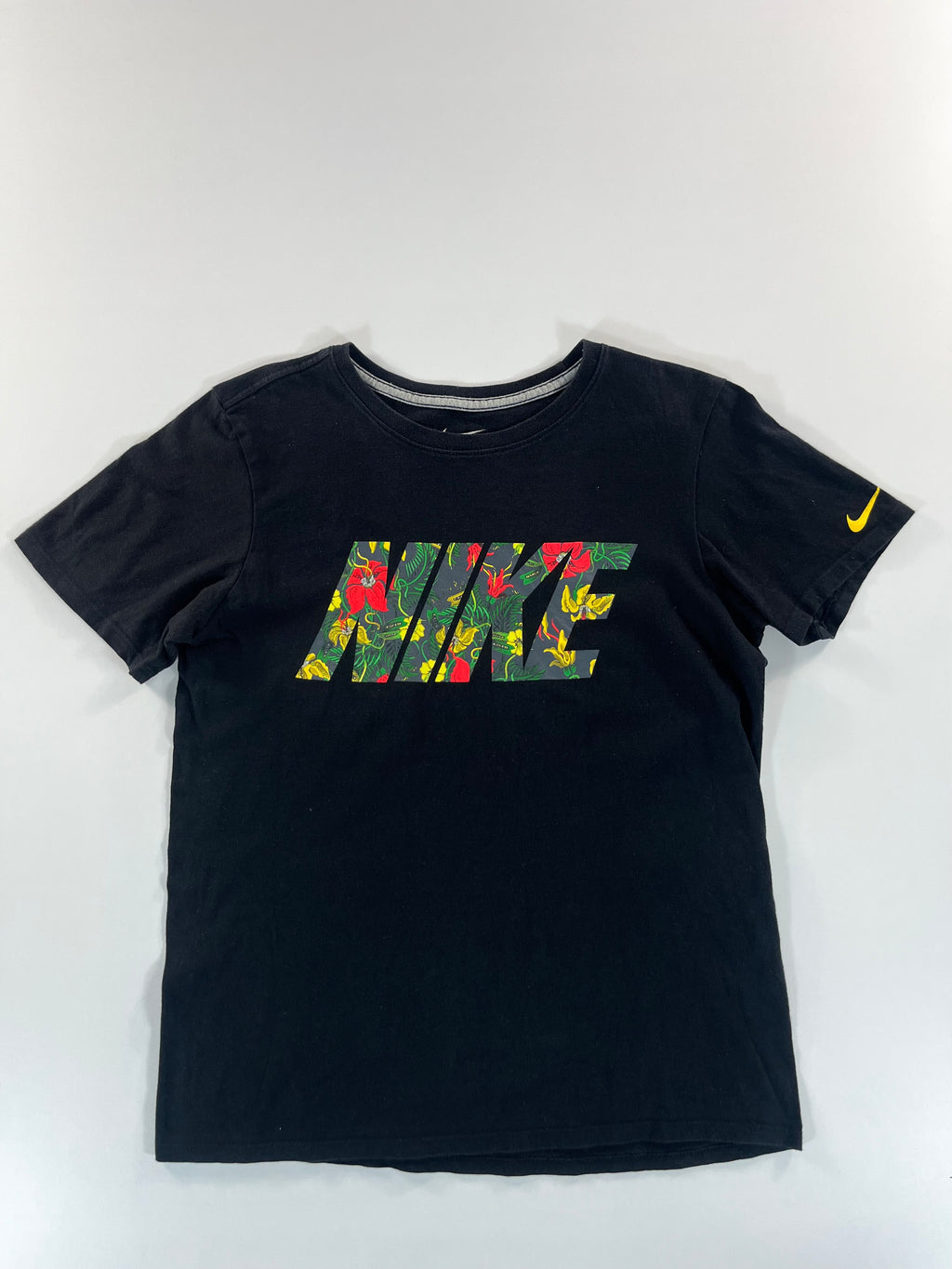 Nike Floral Spell póló