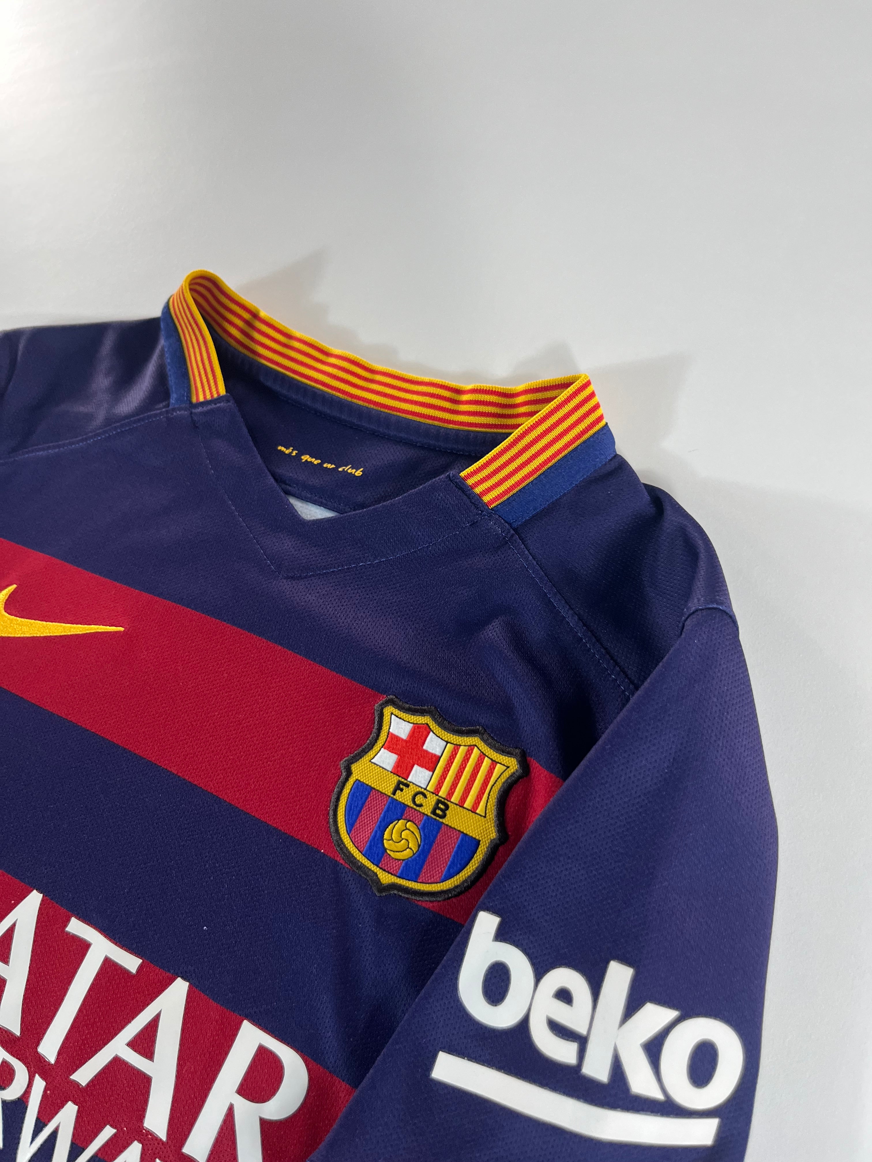 Nike F.C Barcelona 2015-2016 hazai mez