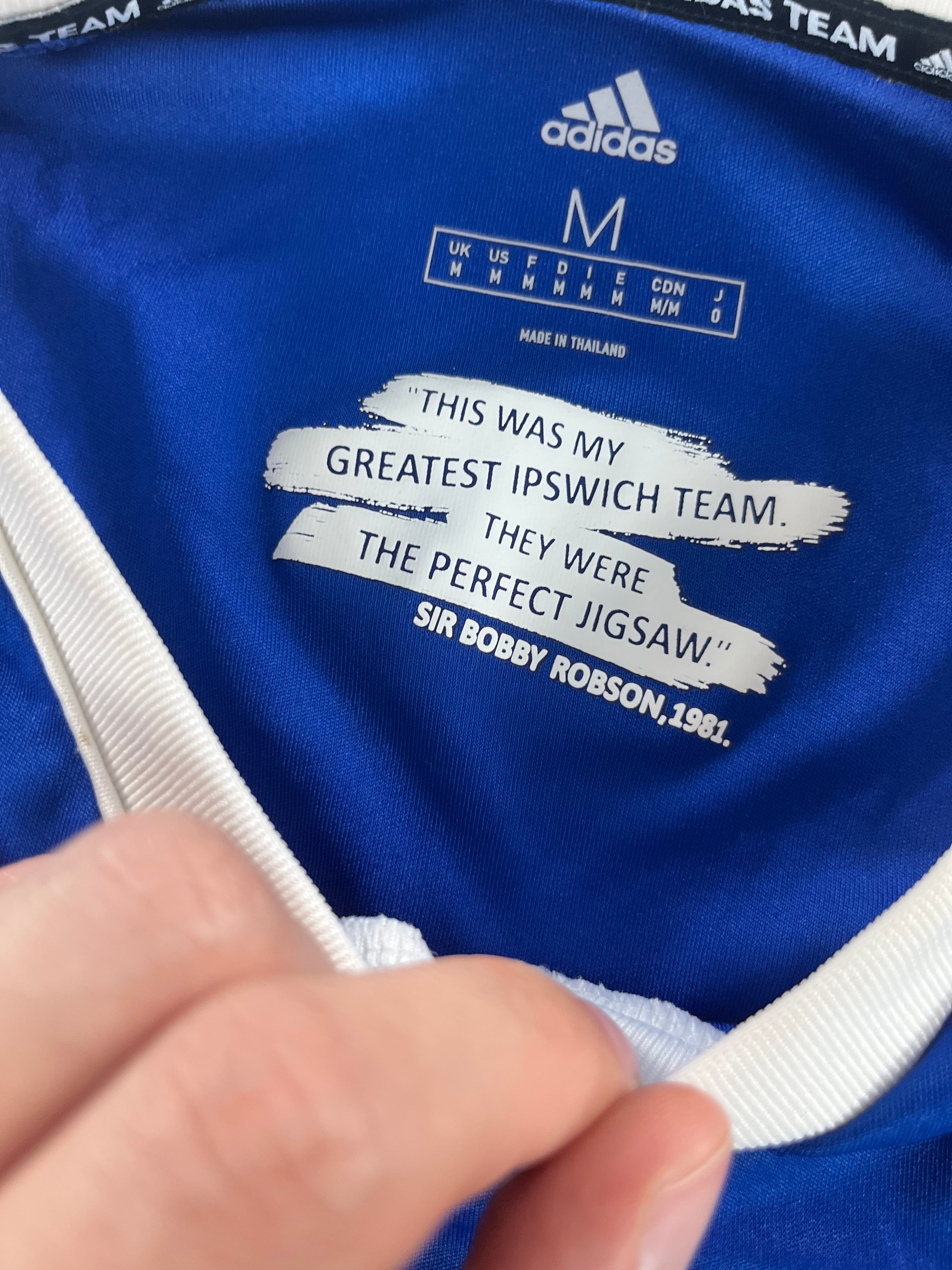 Adidas Ipswich Town 2020-2021 hazai mez