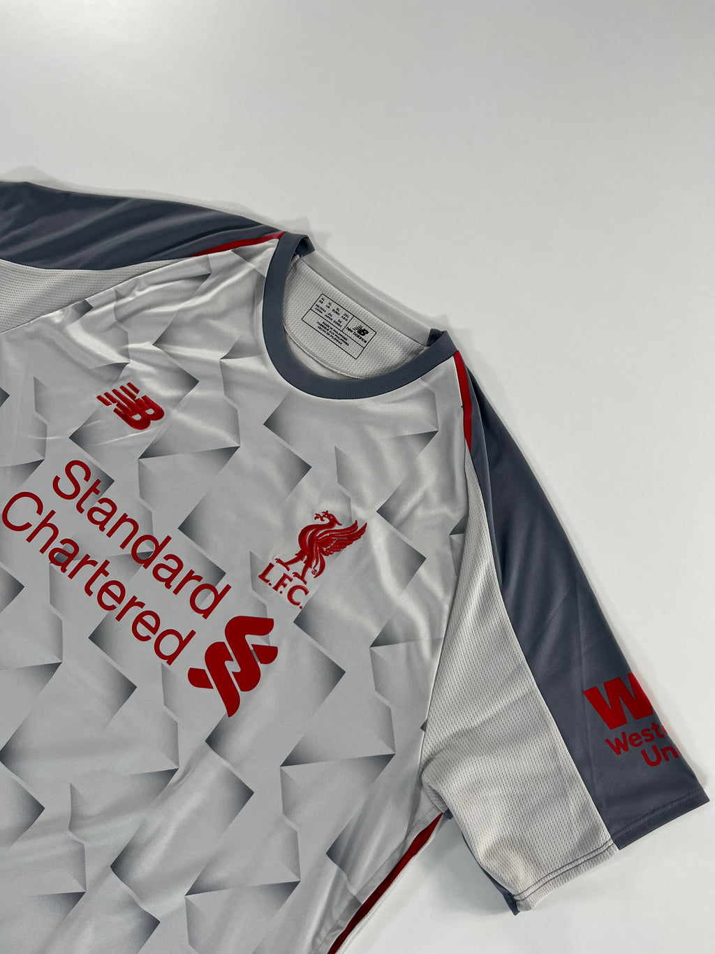 New Balance 2018-2019 Xerdan Shaqiri alternatív mez