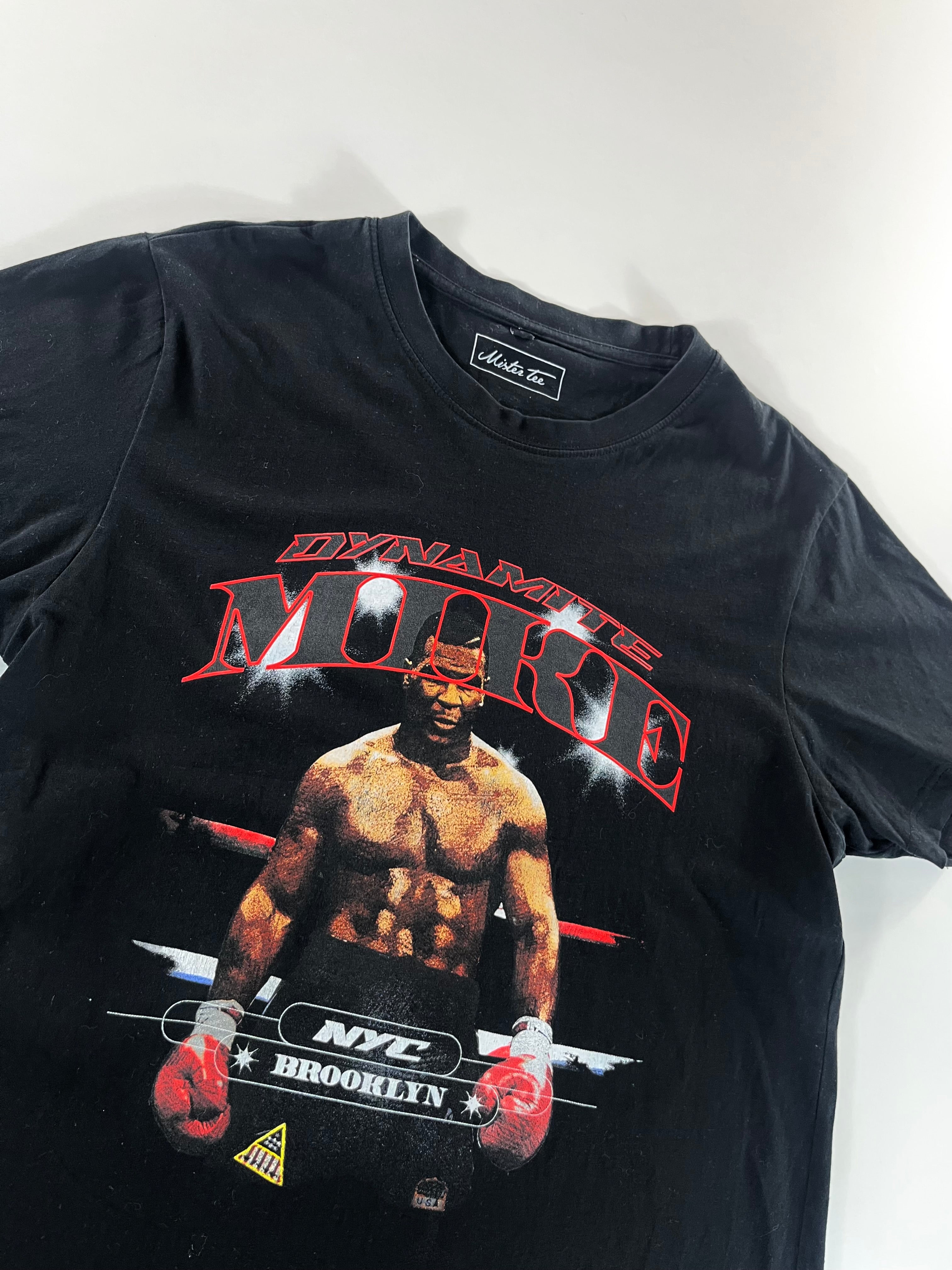 Mister Tee Dynamite Mike póló
