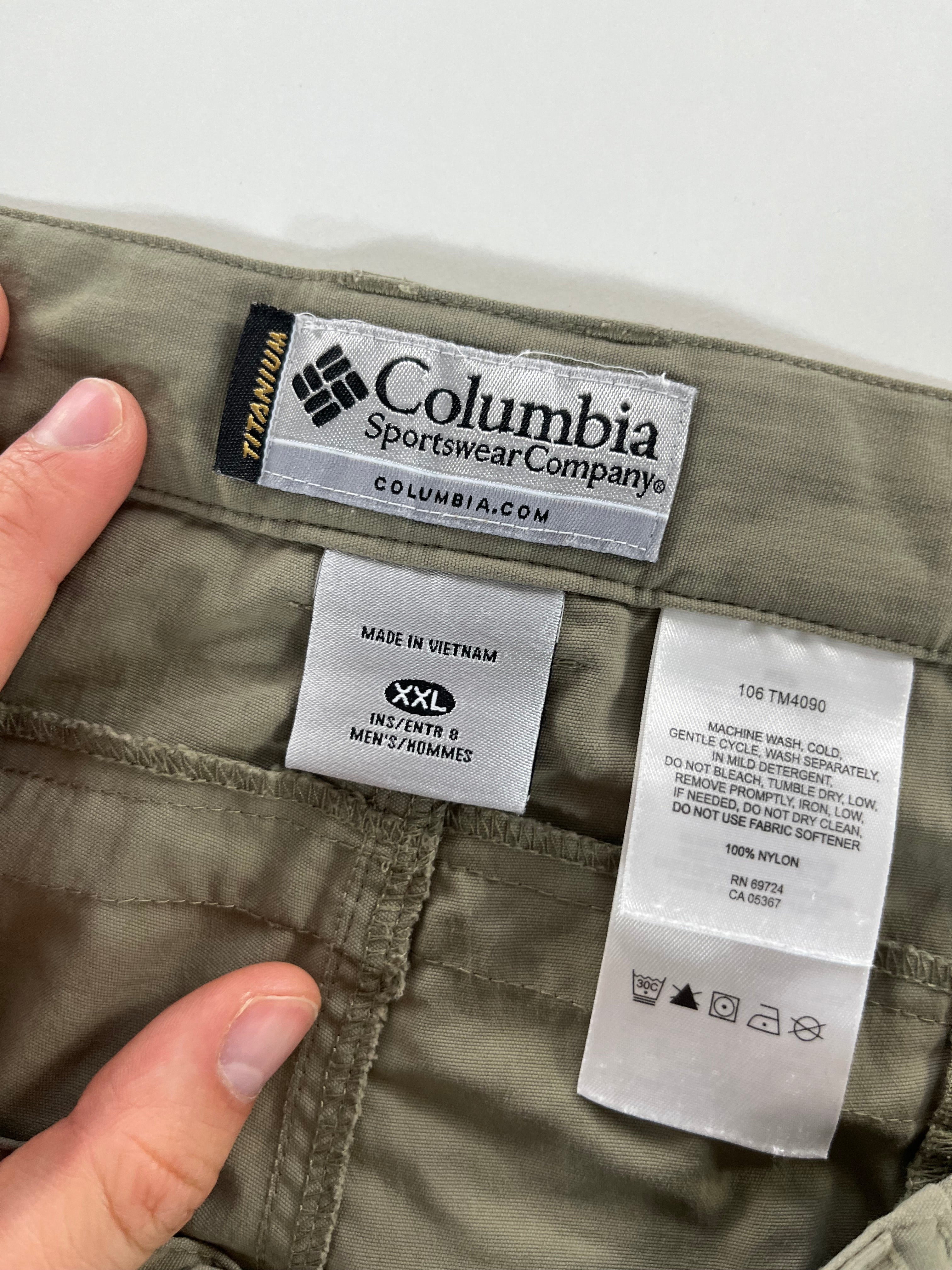 Columbia Titanium short