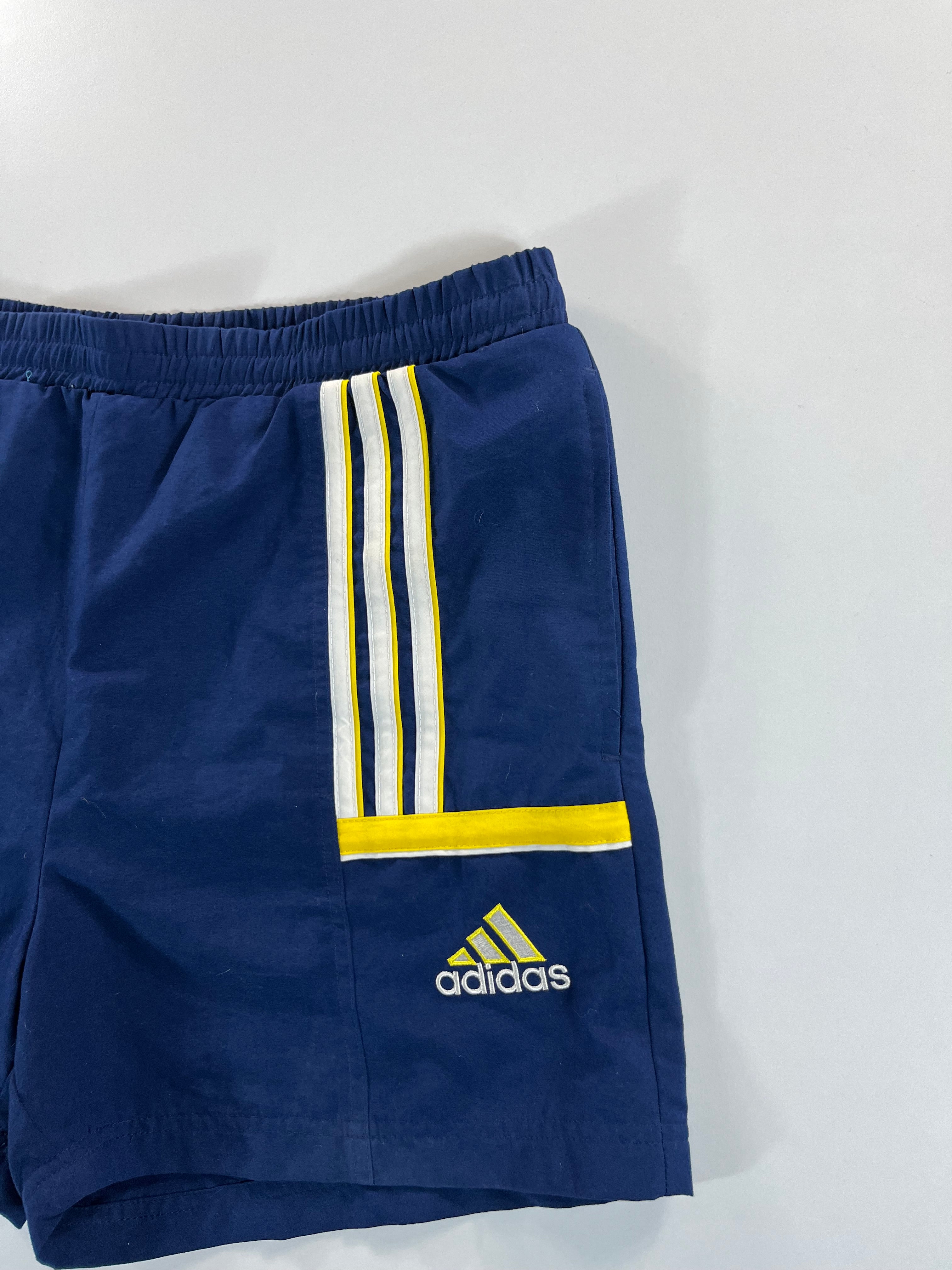 Adidas vintage short