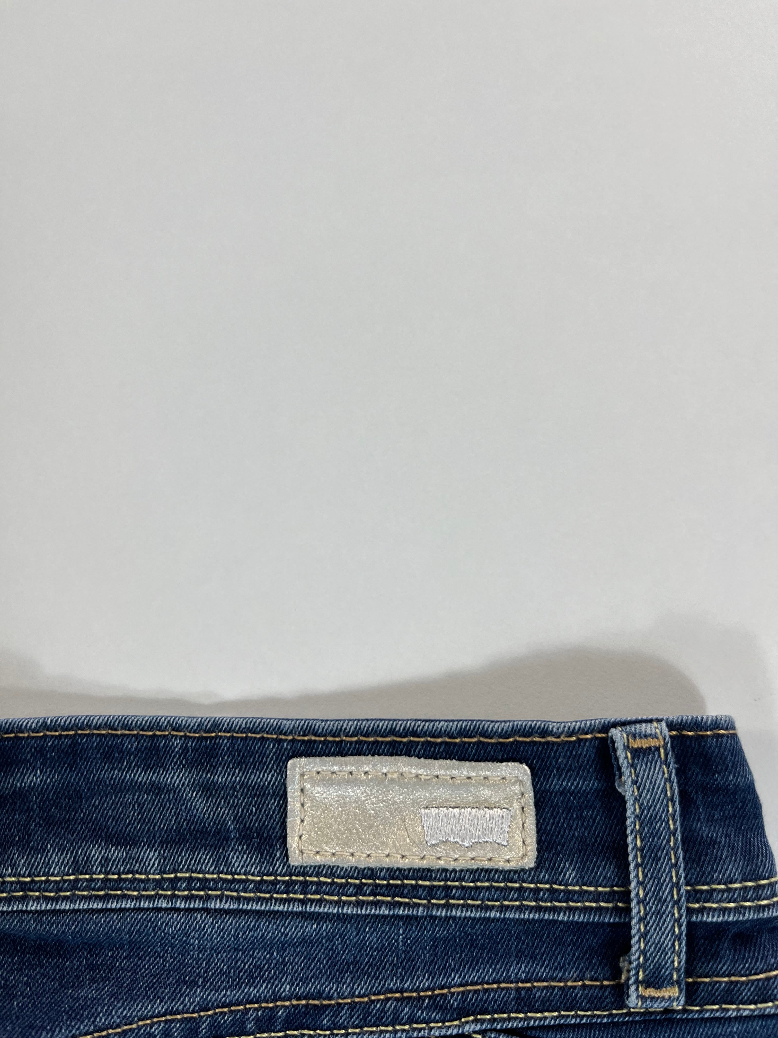 Levi's Demi Curve Skinny 28 farmernadrág