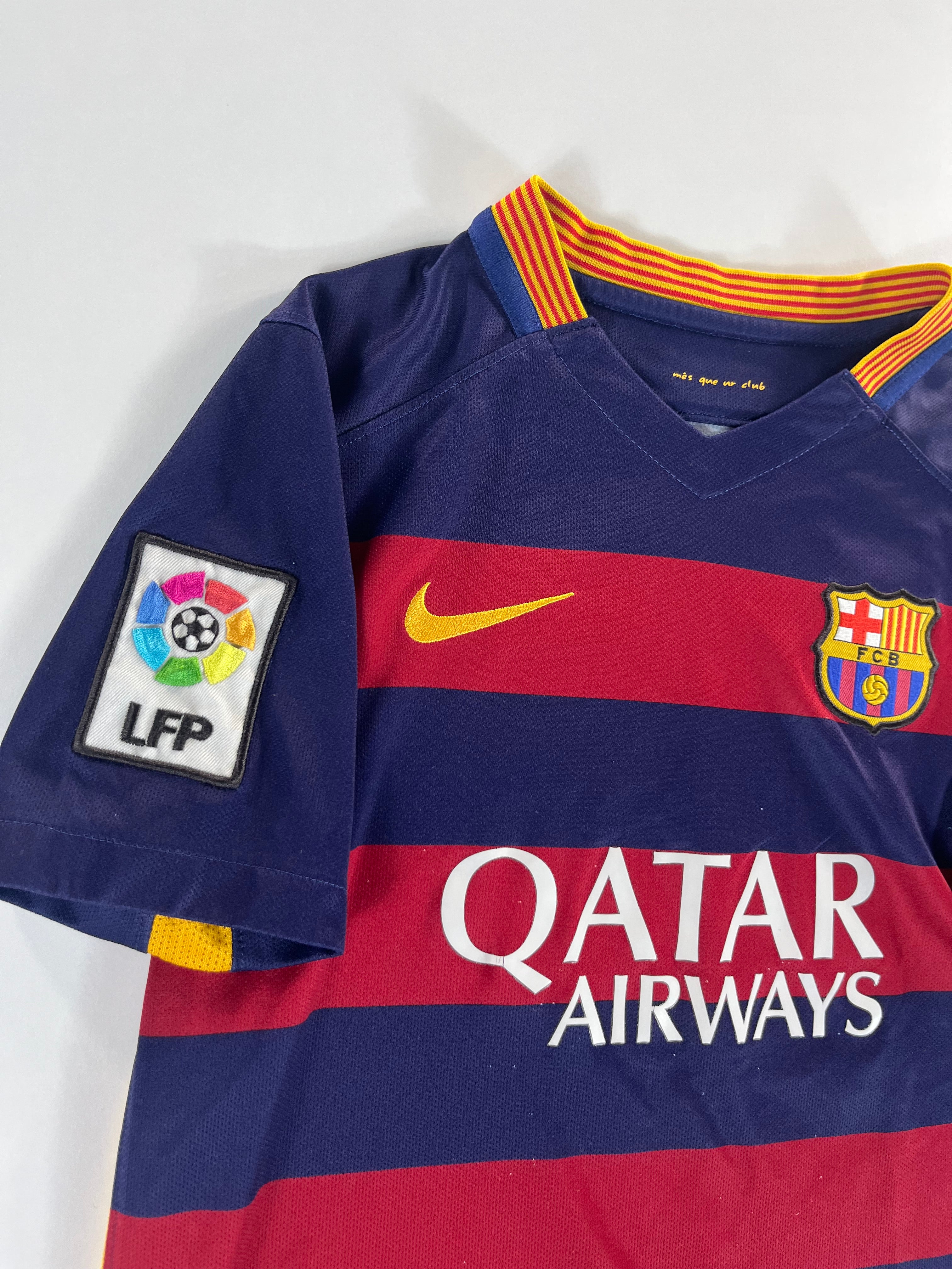 Nike F.C Barcelona 2015-2016 hazai mez
