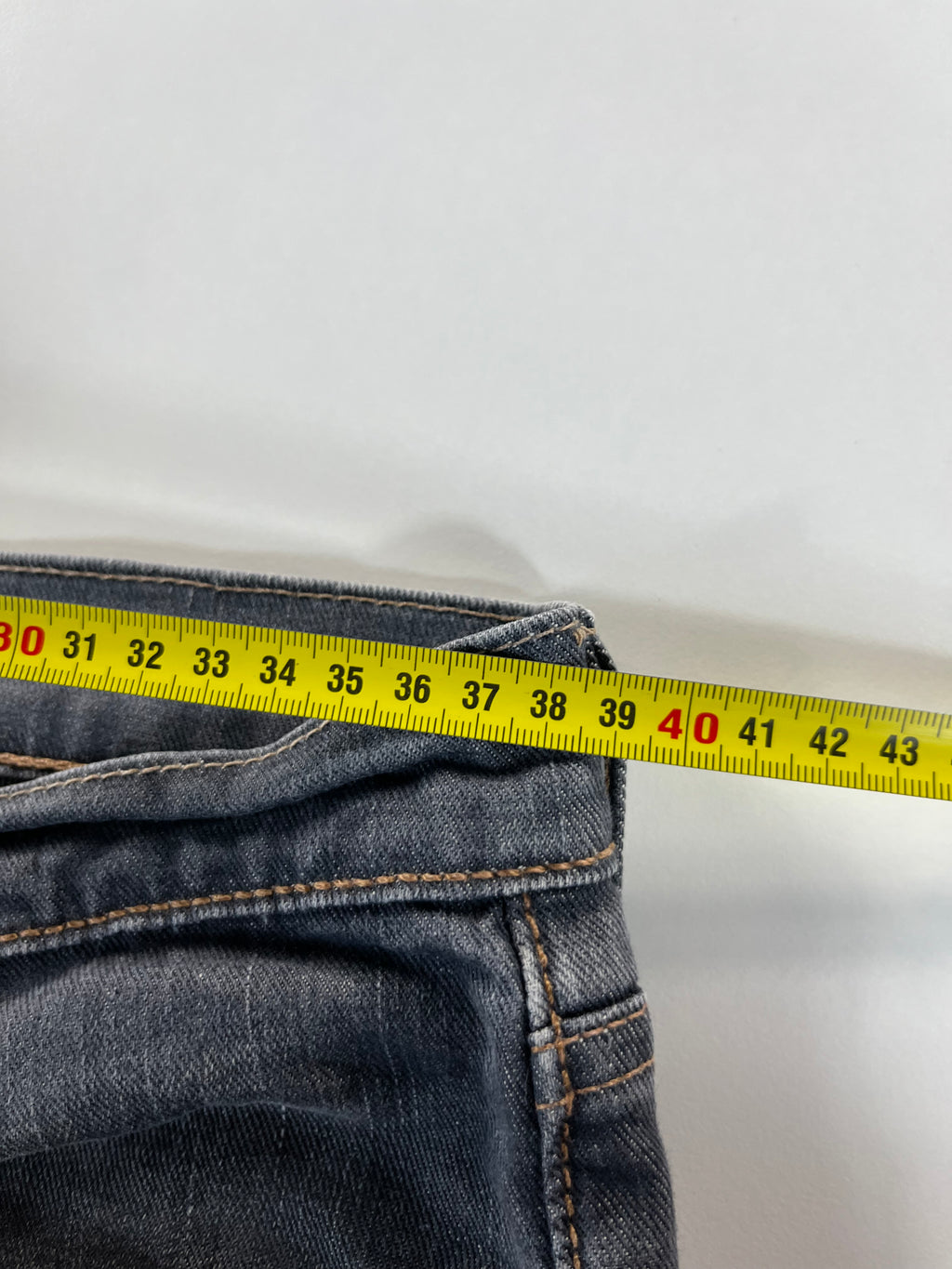Levi's 511 W32 L34 farmernadrág