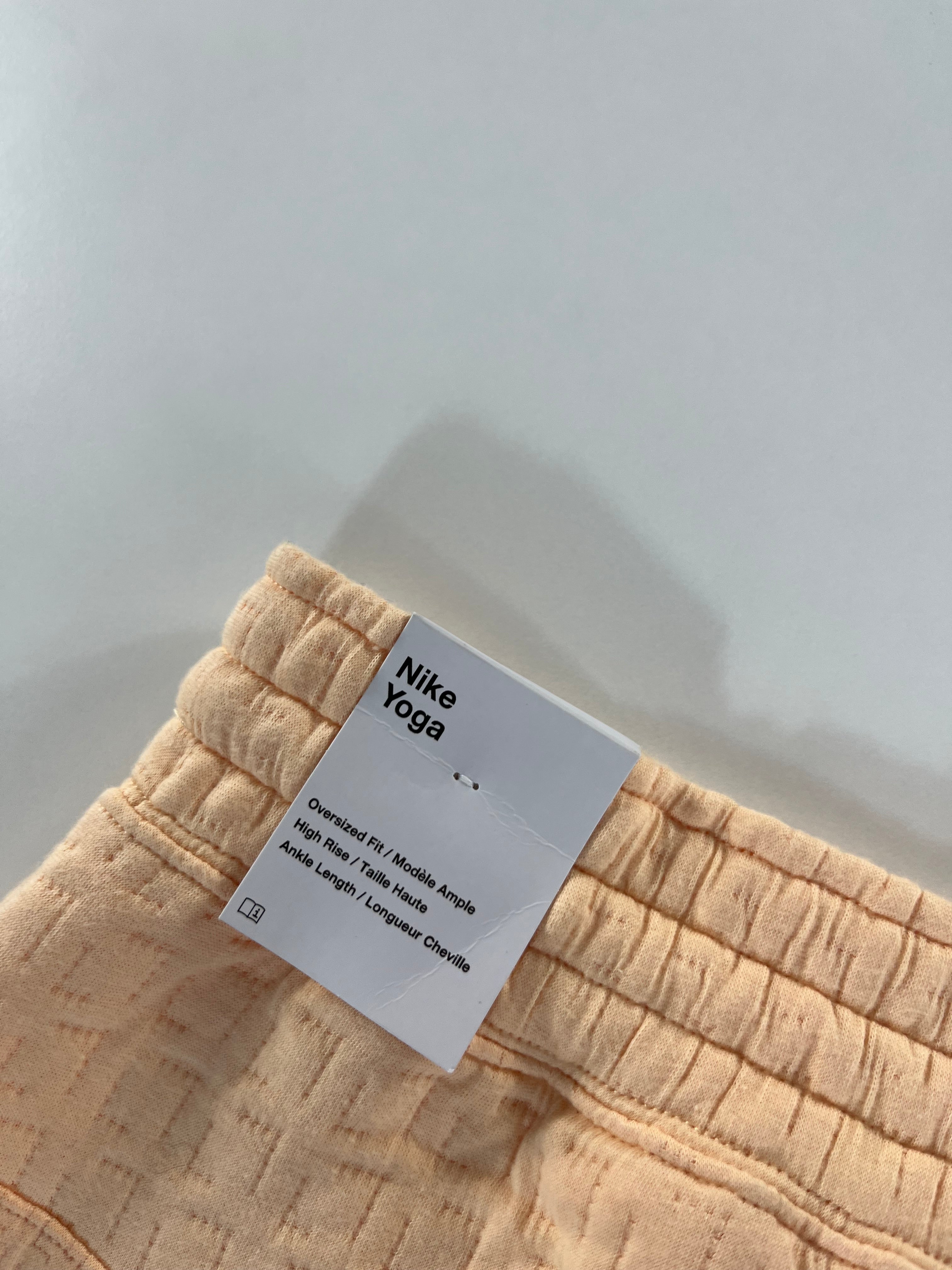 Nike Therma-Fit yoga nadrág
