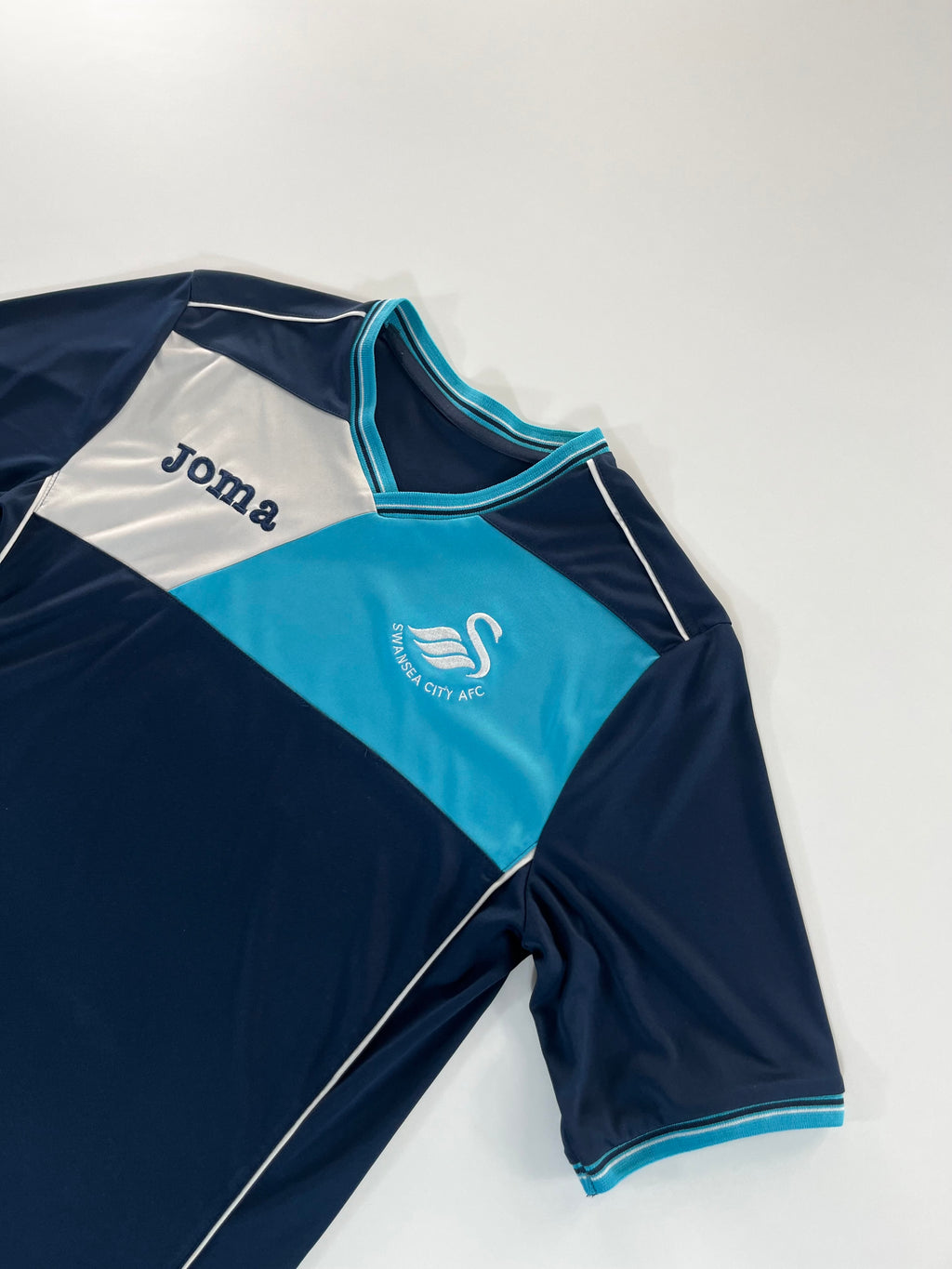 Joma Swansea City 2016-2017 training mez