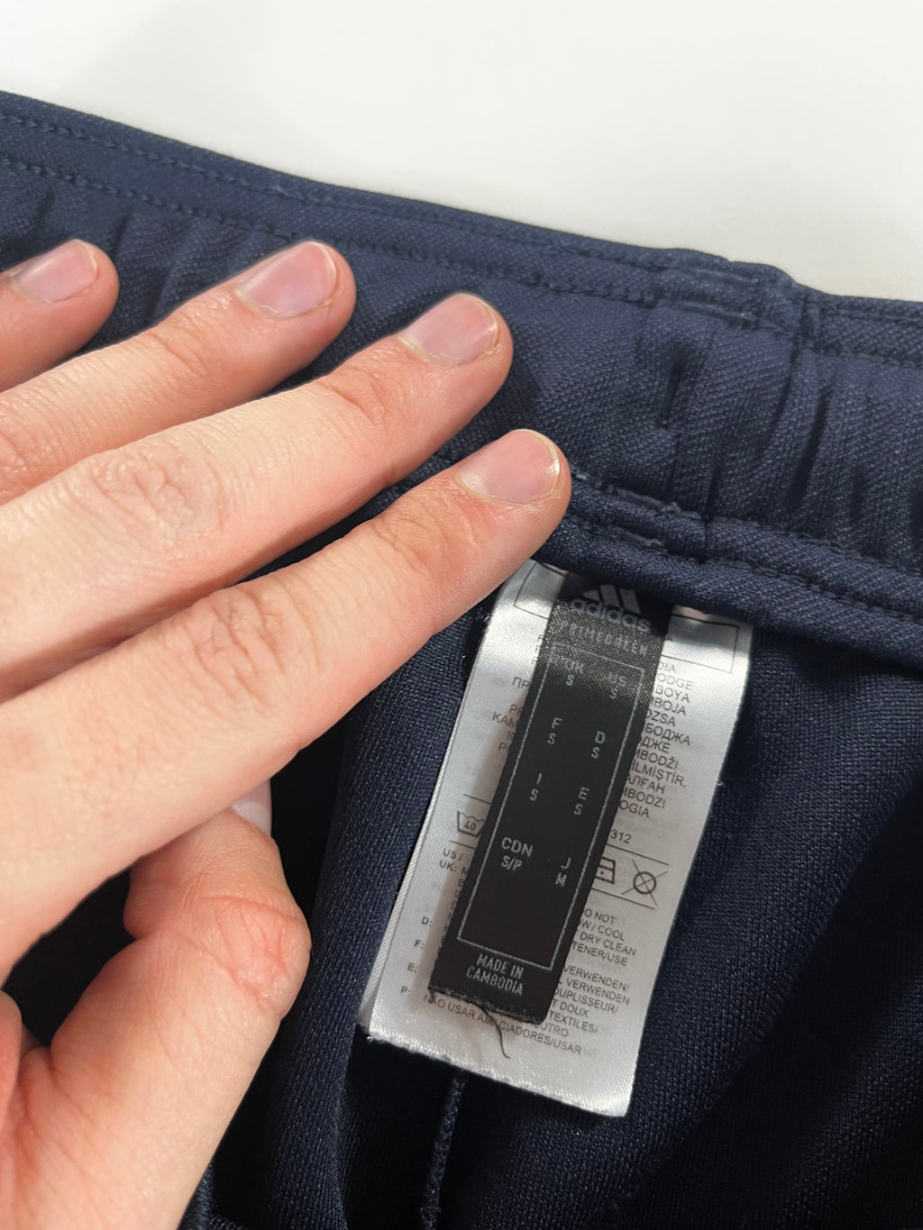 Adidas Sereno Slim Tapered nadrág