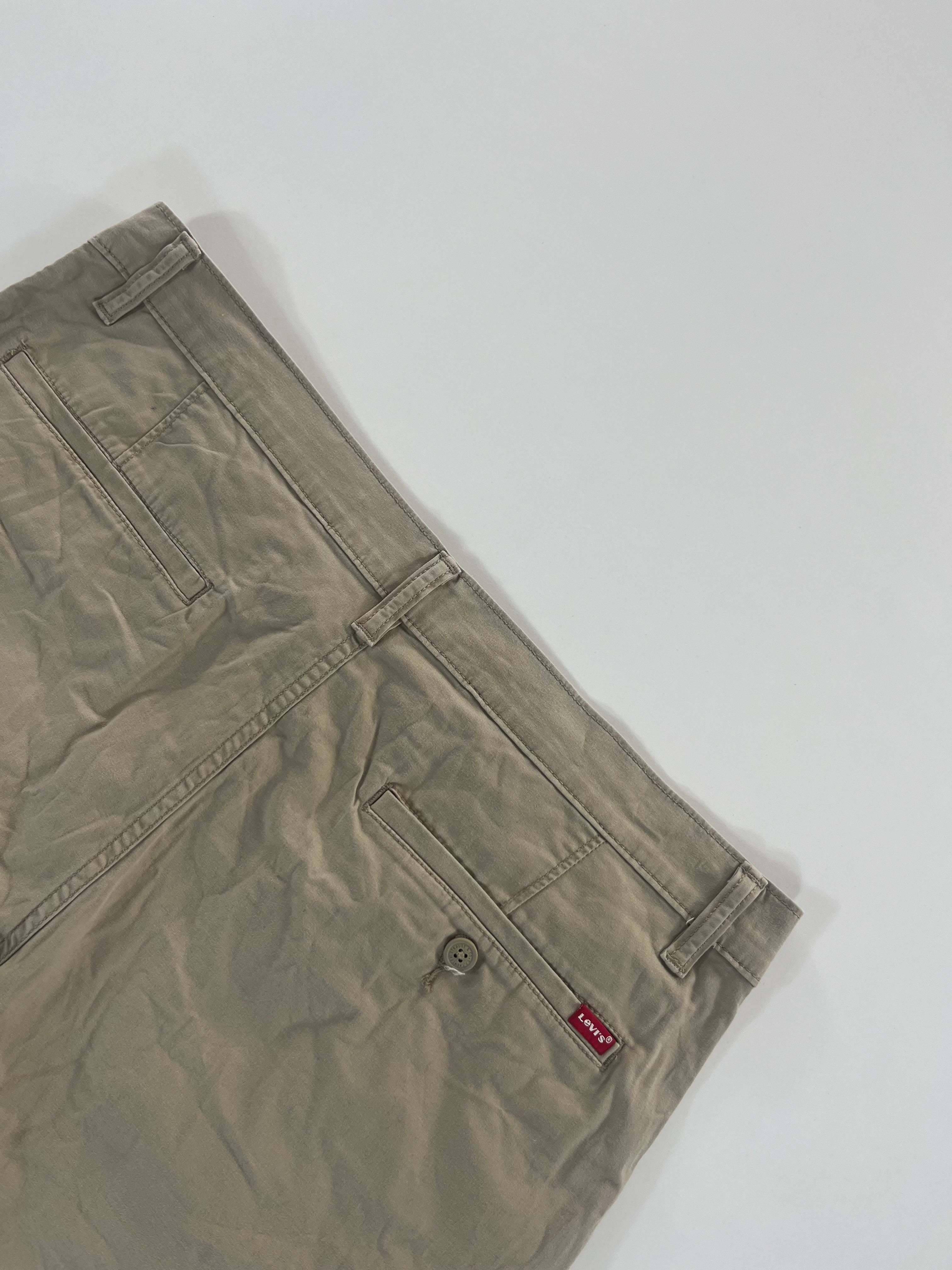Levi's chino short
