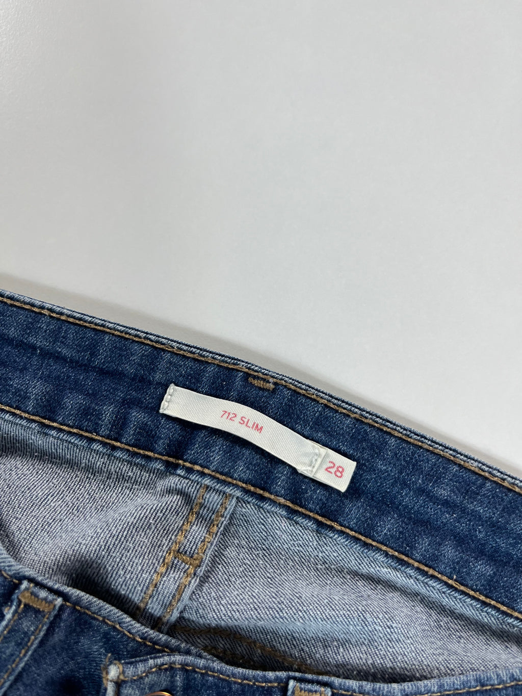 Levi's 712 Slim 28 farmernadrág