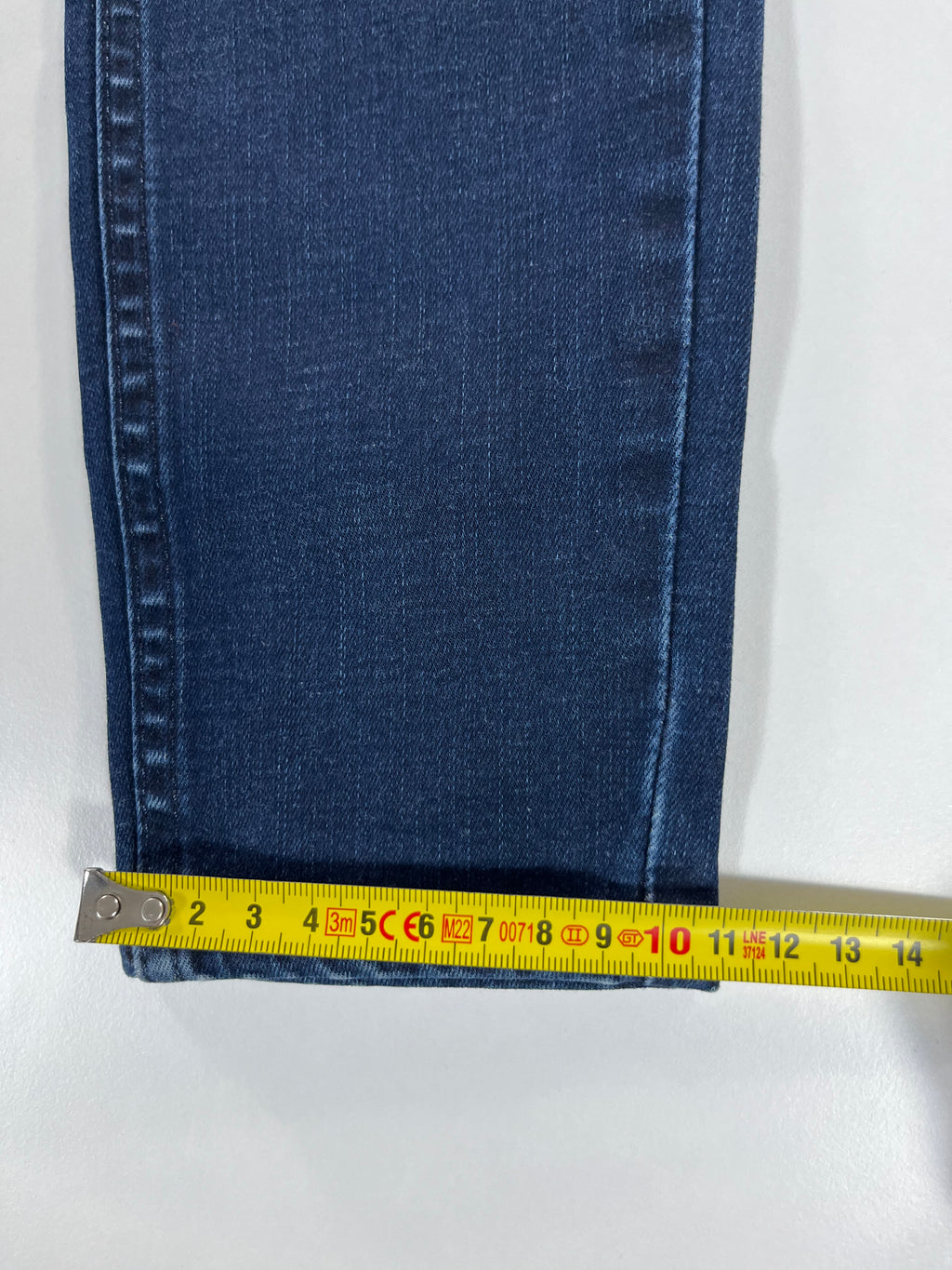 Levi's 710 Super Skinny 26 farmernadrág
