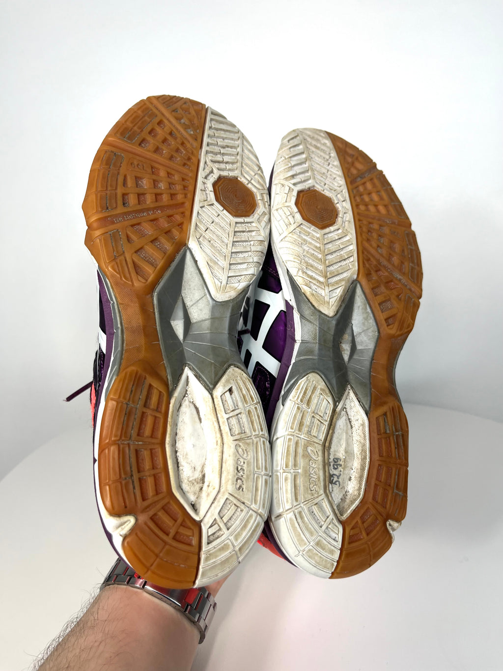 Asics Gel Tactic cipő