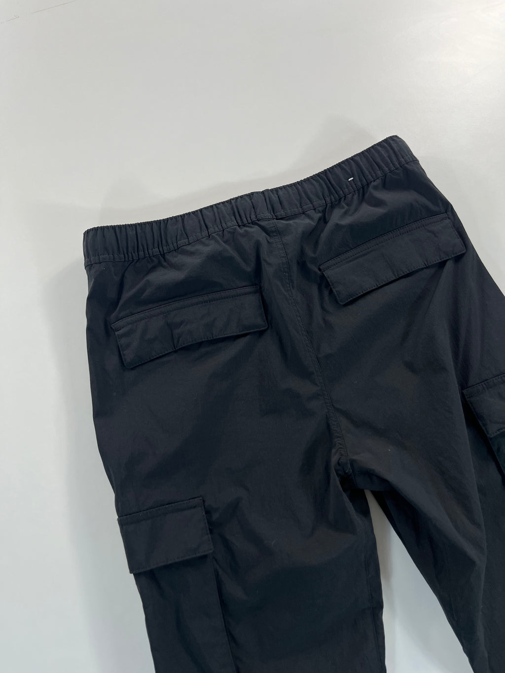 H&M Slim Fit cargo nadrág