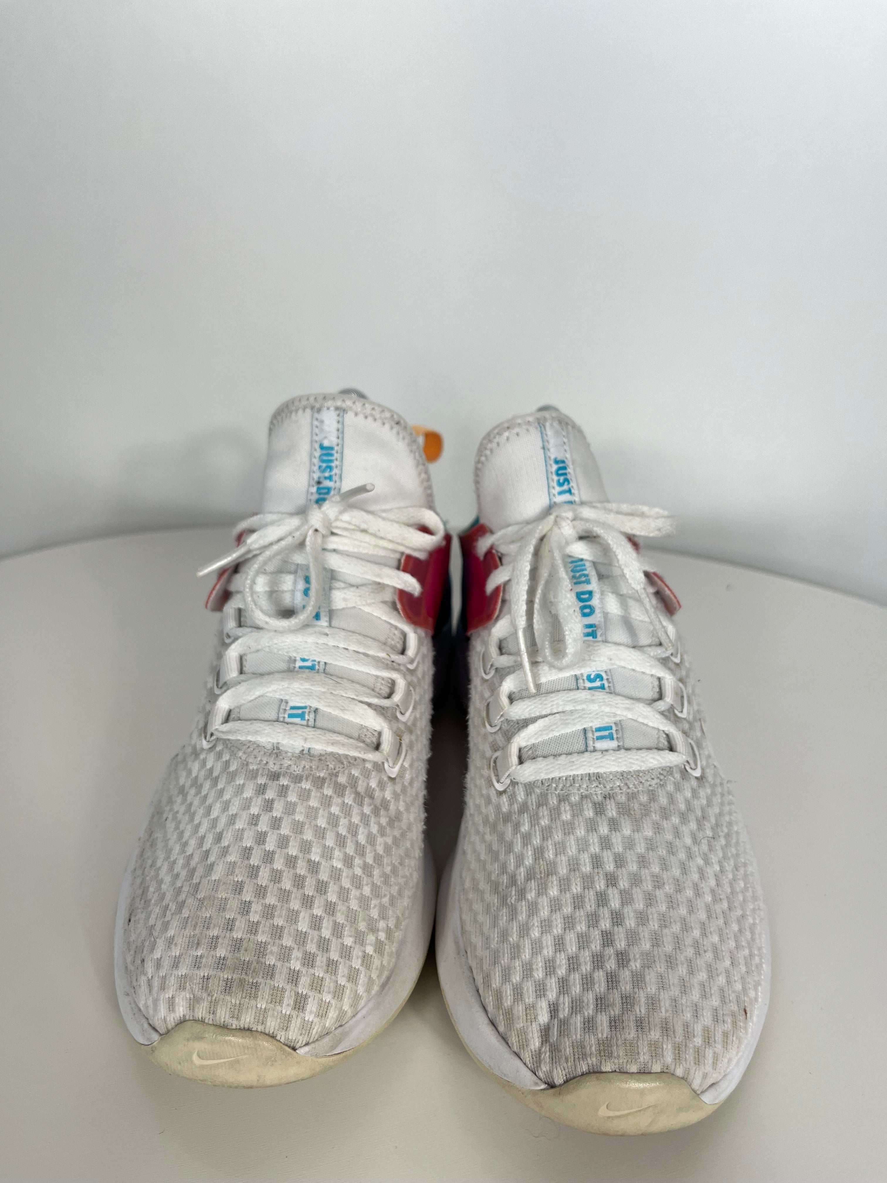 Nike Air Max Bella cipő