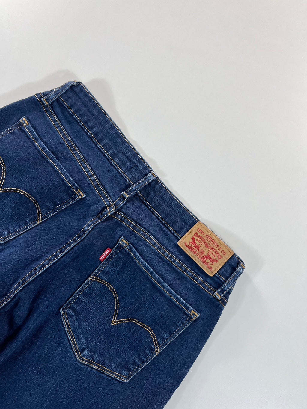 Levi's 711 Skinny 29 farmernadrág